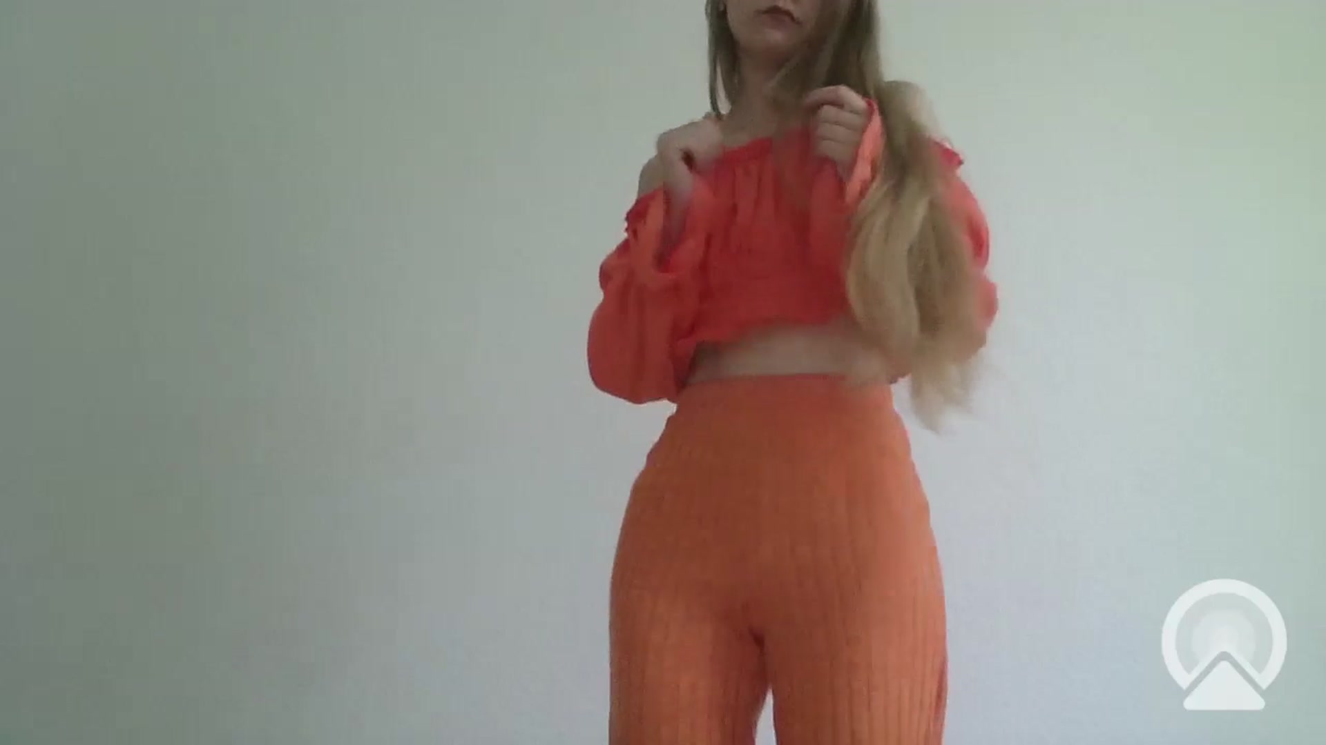 Gallery image thumbnail from LadyNesquick's myfreecams stream on, 09/18/2024, 11:05 image 9 of 20