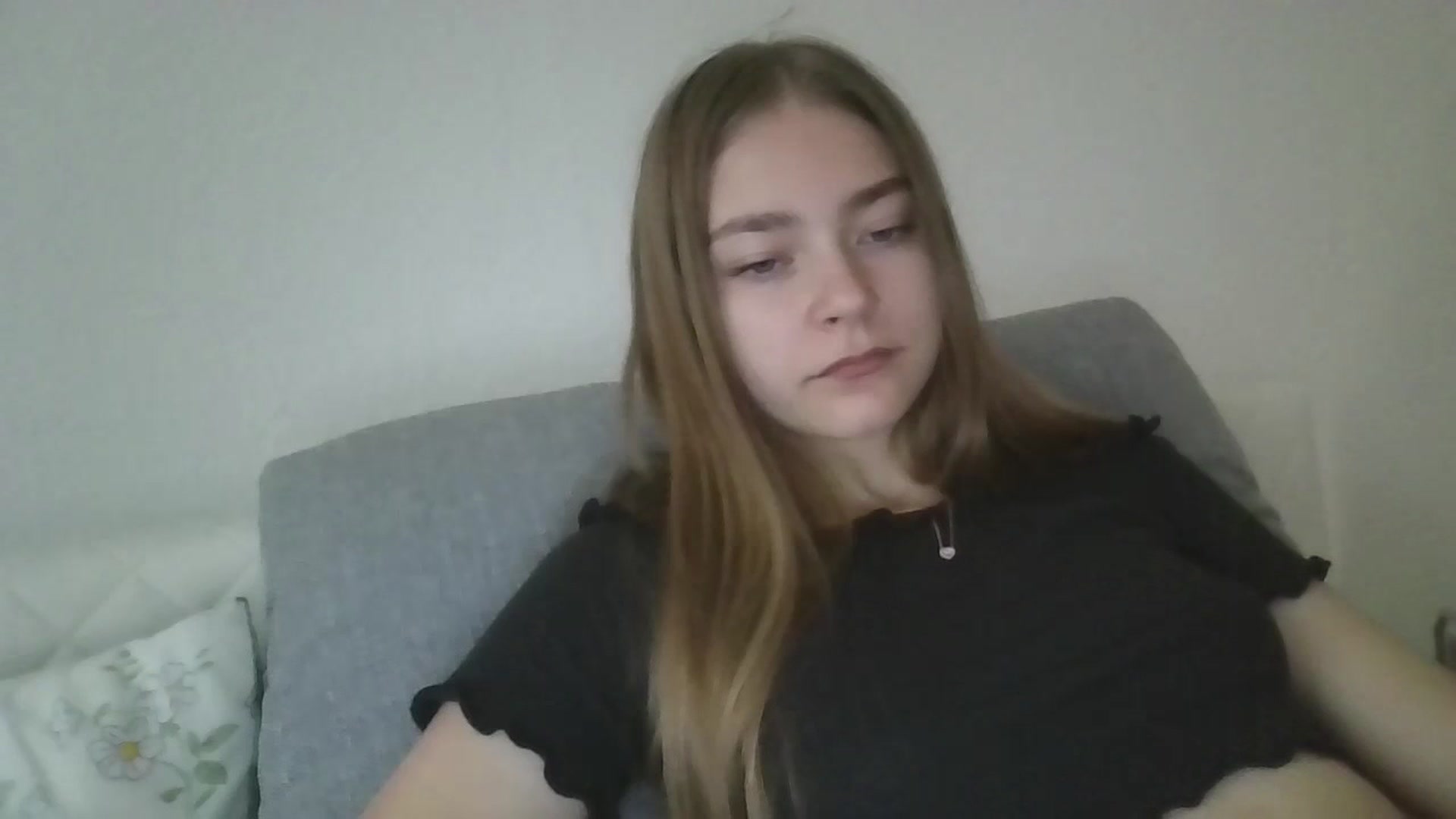 Gallery image thumbnail from LadyNesquick's myfreecams stream on, 10/01/2024, 09:55 image 1 of 20