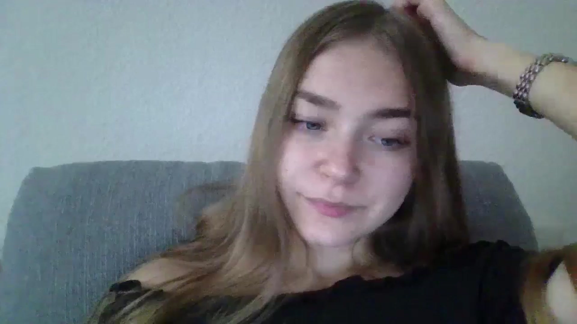 Gallery image thumbnail from LadyNesquick's myfreecams stream on, 10/21/2024, 13:23 image 6 of 20