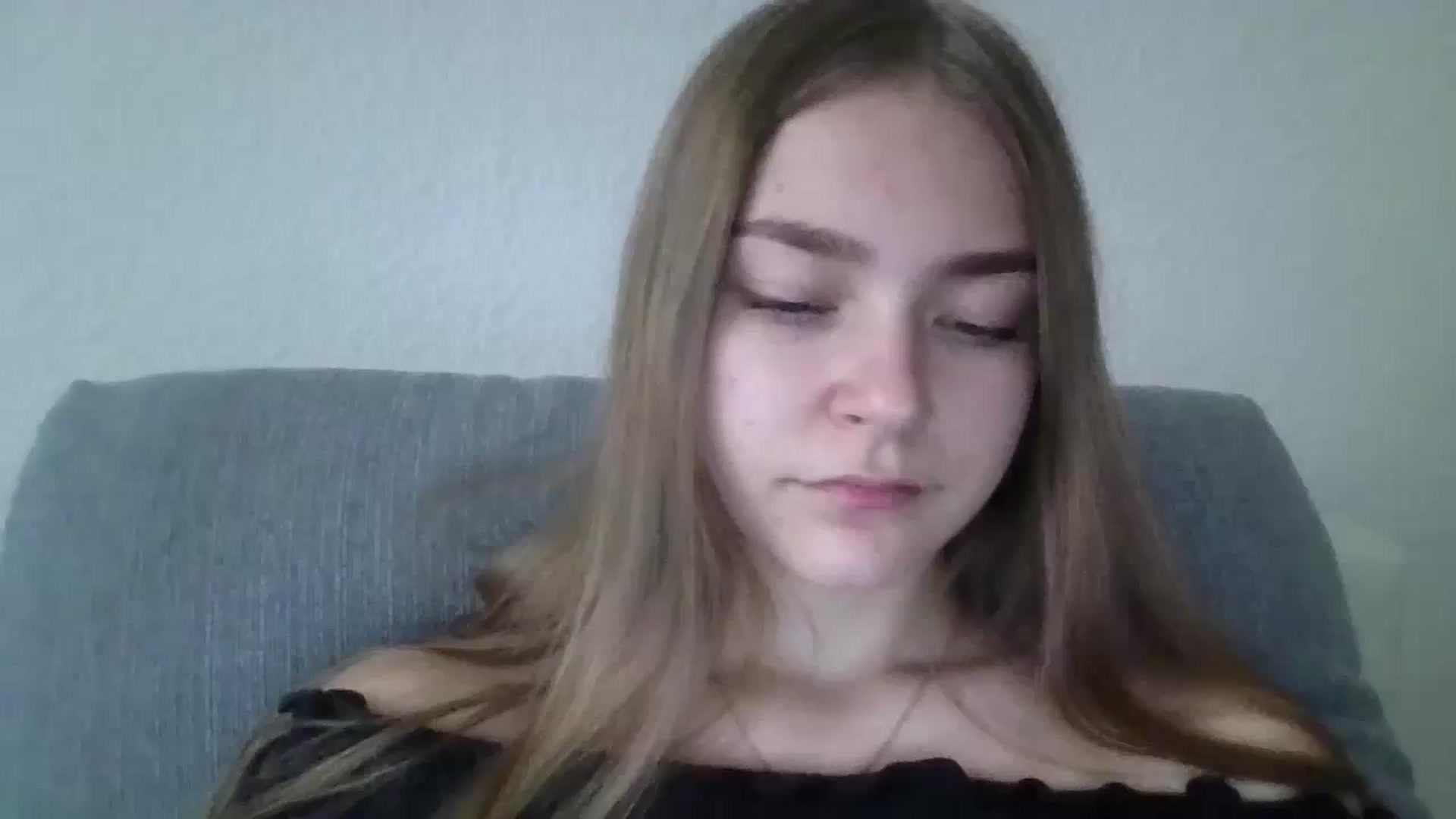 Gallery image thumbnail from LadyNesquick's myfreecams stream on, 10/21/2024, 13:23 image 10 of 20