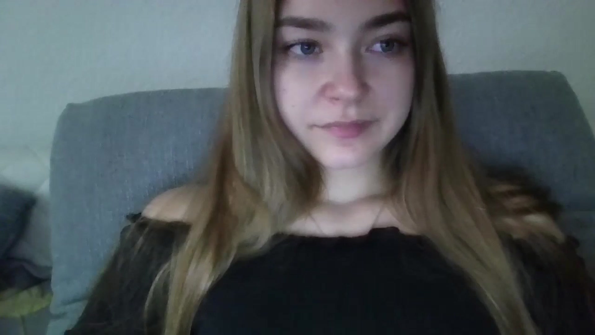 Gallery image thumbnail from LadyNesquick's myfreecams stream on, 10/21/2024, 14:18 image 7 of 20
