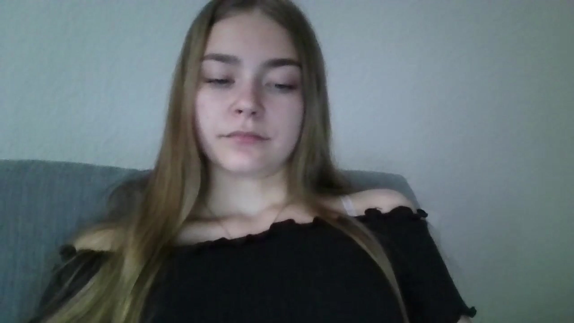 Gallery image thumbnail from LadyNesquick's myfreecams stream on, 10/21/2024, 14:18 image 13 of 20
