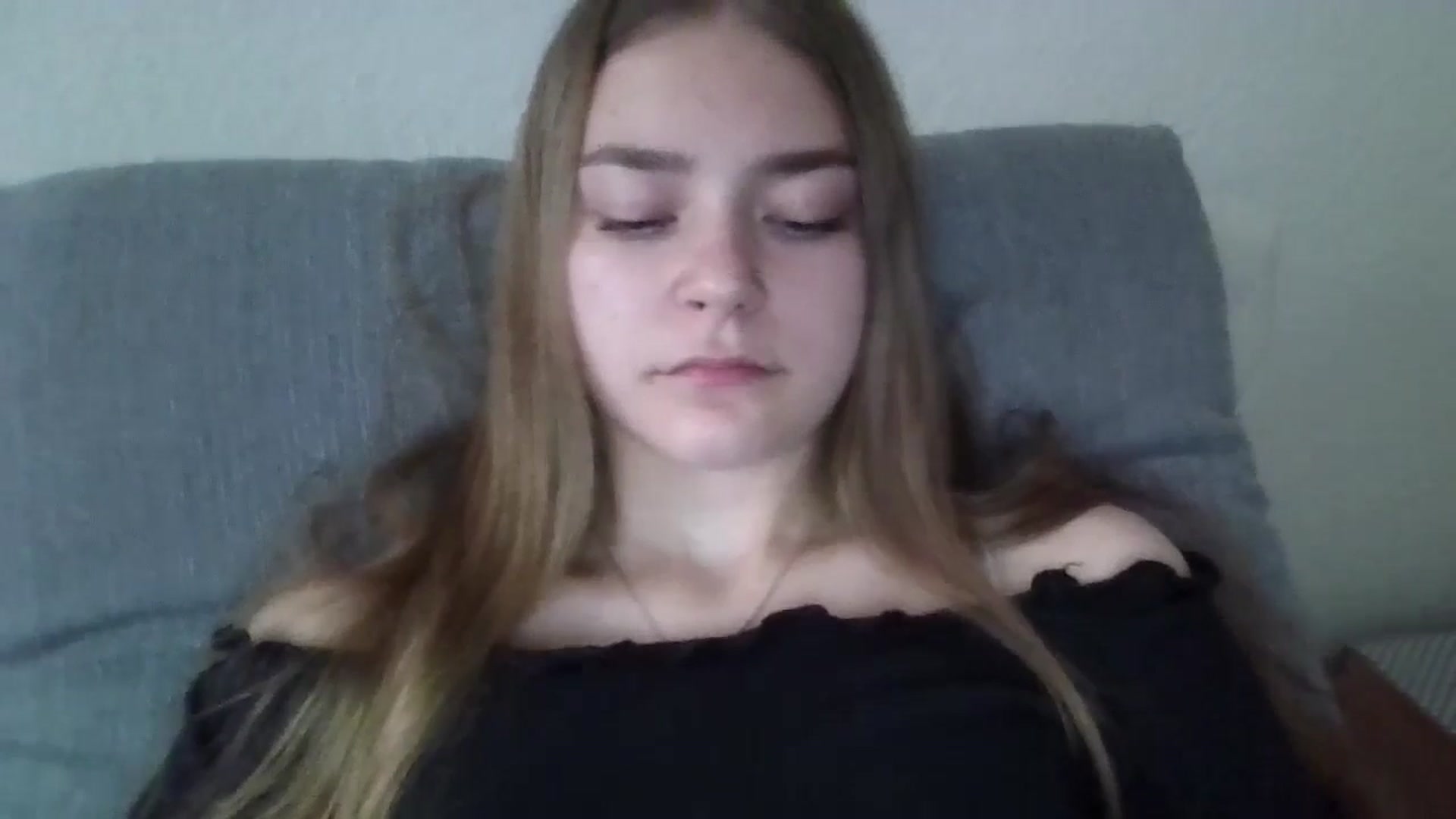 Gallery image thumbnail from LadyNesquick's myfreecams stream on, 10/21/2024, 14:18 image 20 of 20