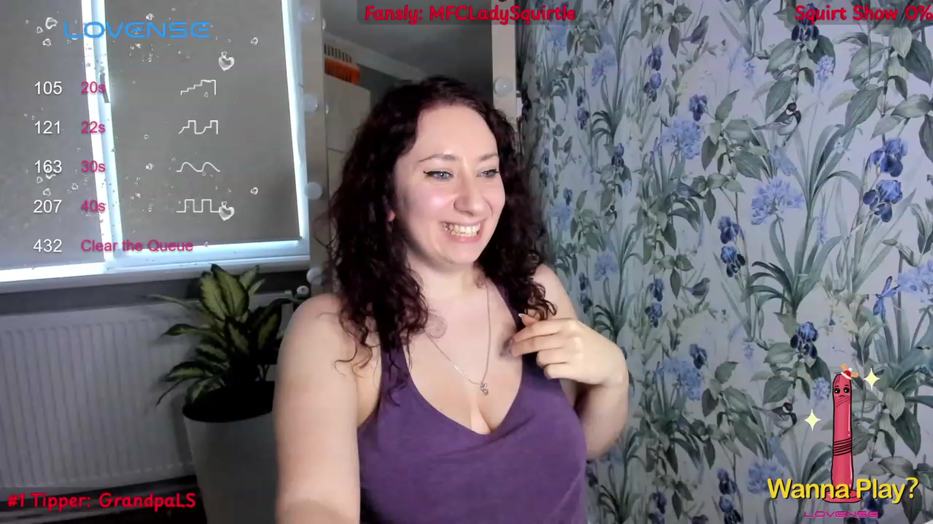 Gallery image thumbnail from LadySquirtle's myfreecams stream on, 11/30/2023, 09:37 image 11 of 20