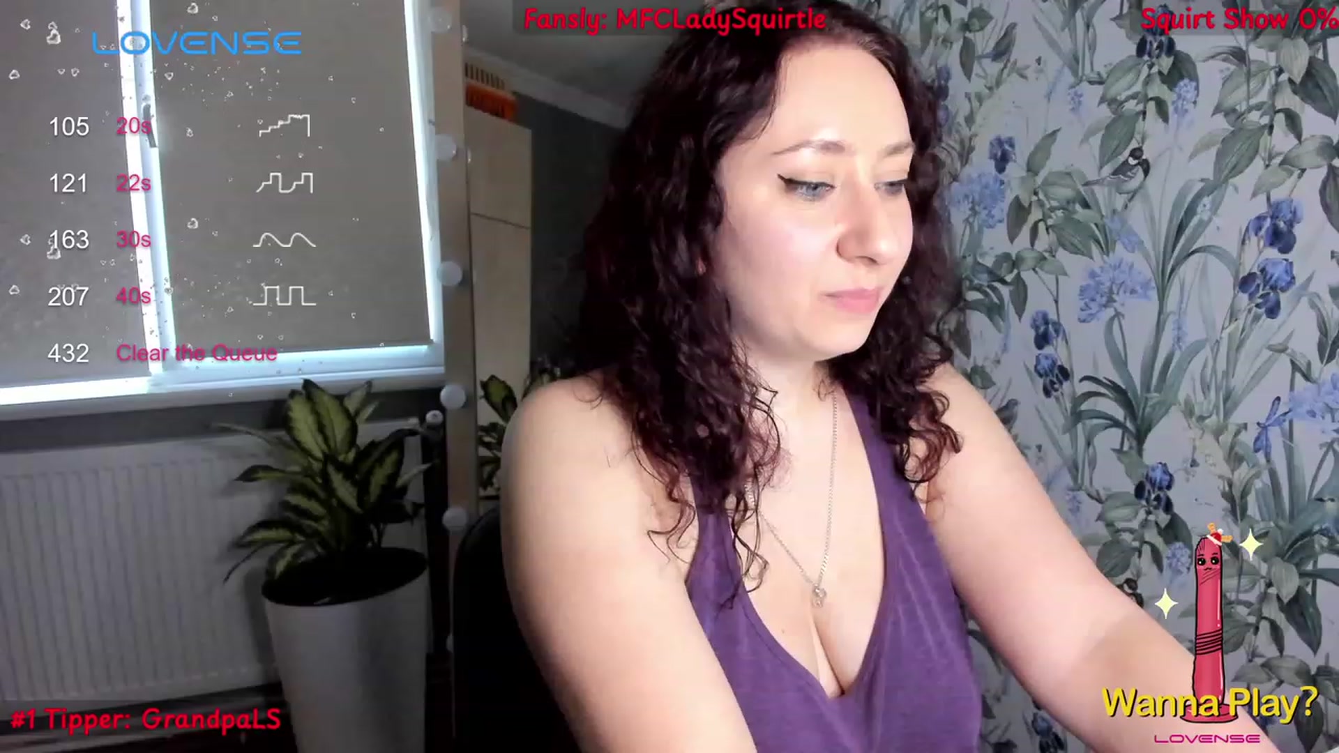 Gallery image thumbnail from LadySquirtle's myfreecams stream on, 11/30/2023, 09:37 image 13 of 20