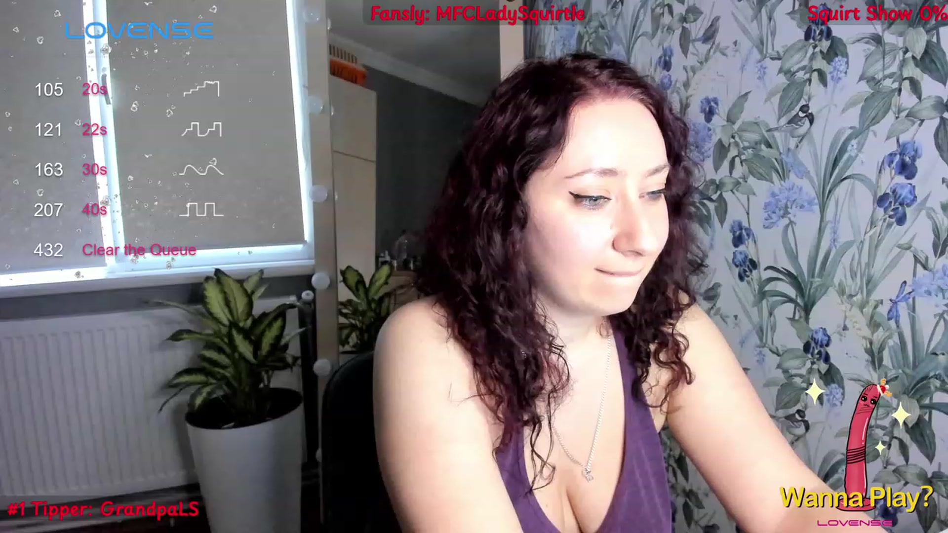 Gallery image thumbnail from LadySquirtle's myfreecams stream on, 11/30/2023, 09:37 image 8 of 20