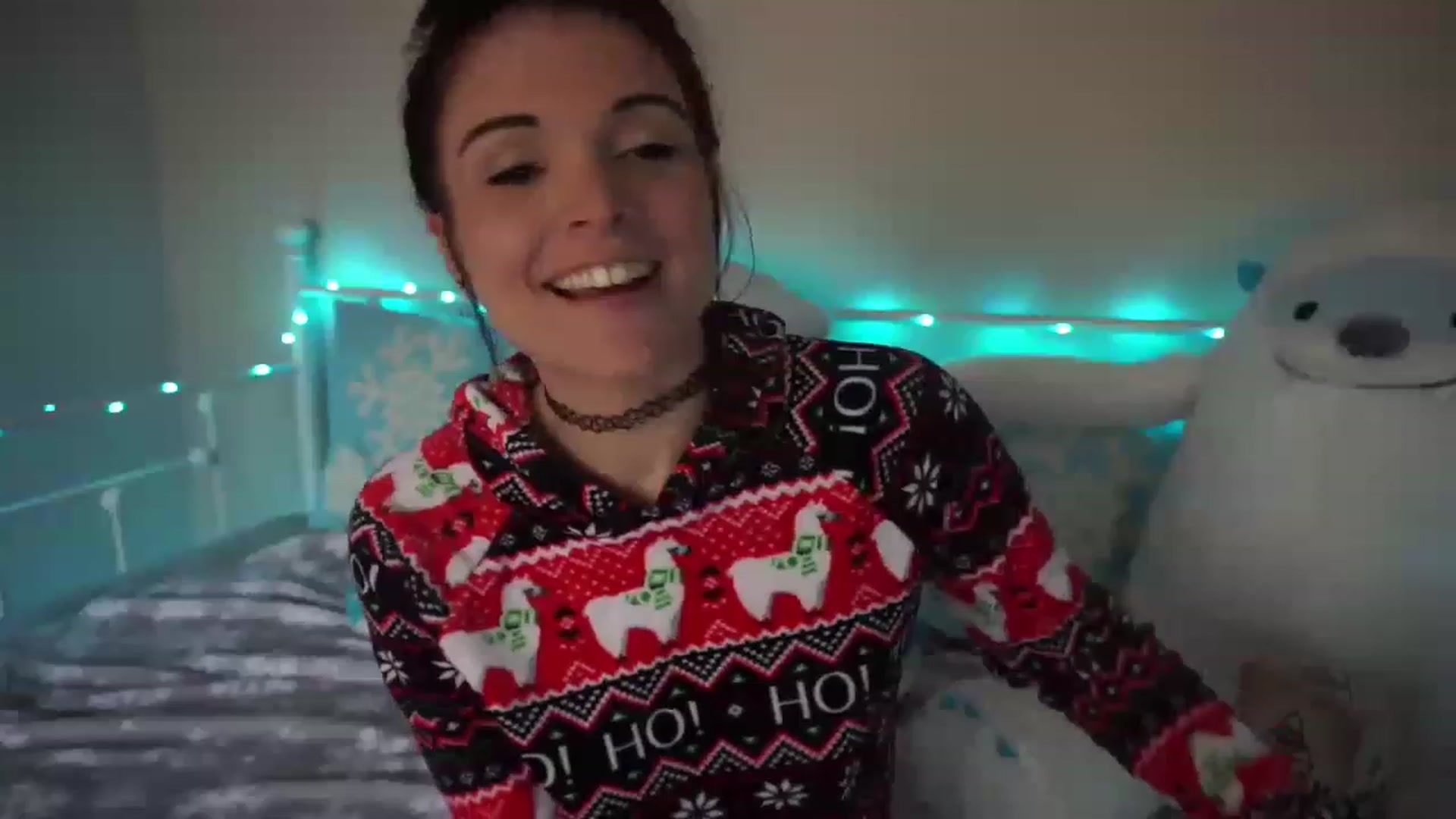 Gallery image thumbnail from LadyStarr's myfreecams stream on, 12/21/2022, 16:15 image 9 of 20