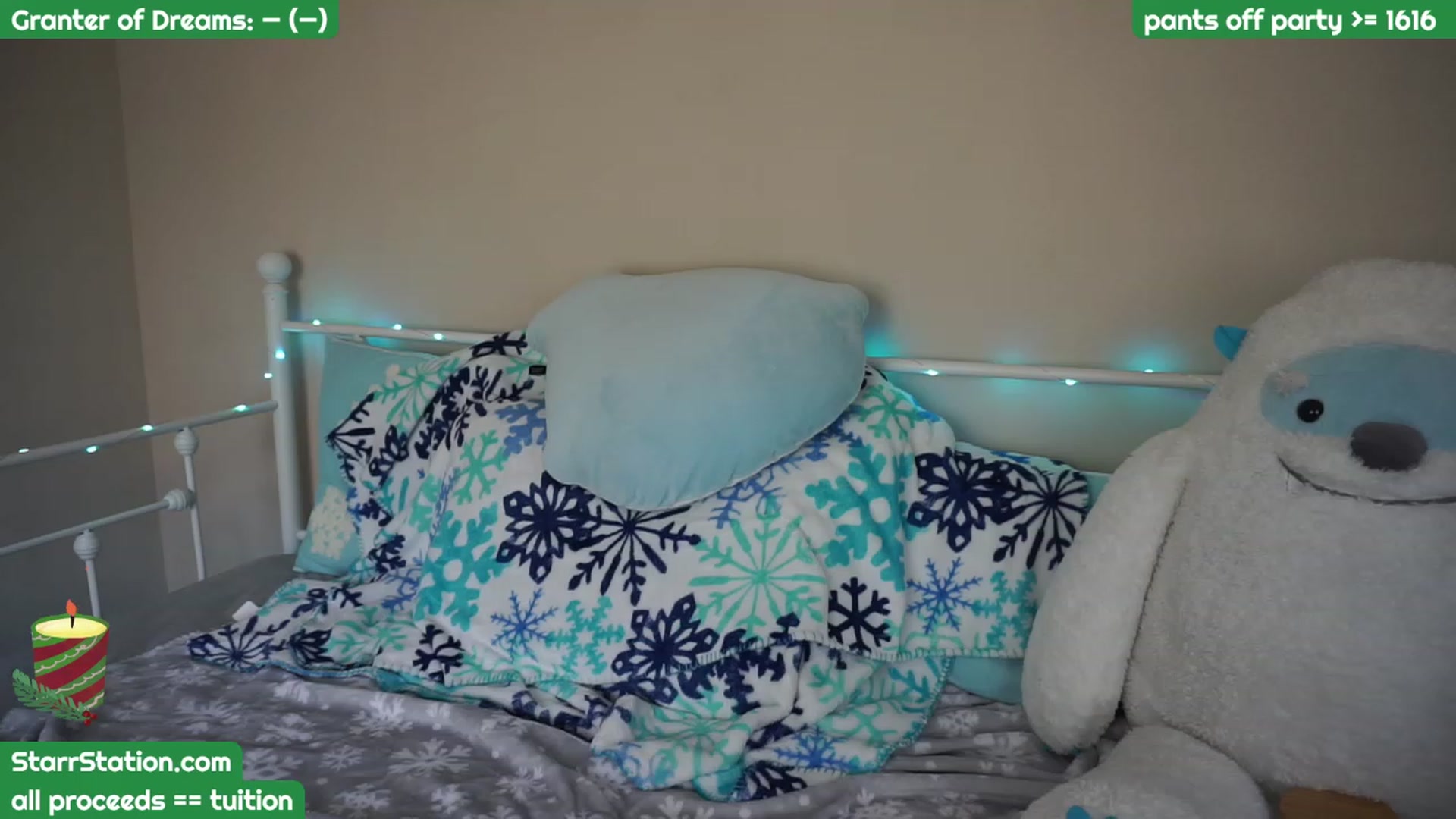 Gallery image thumbnail from LadyStarr's myfreecams stream on, 12/23/2022, 17:02 image 1 of 20