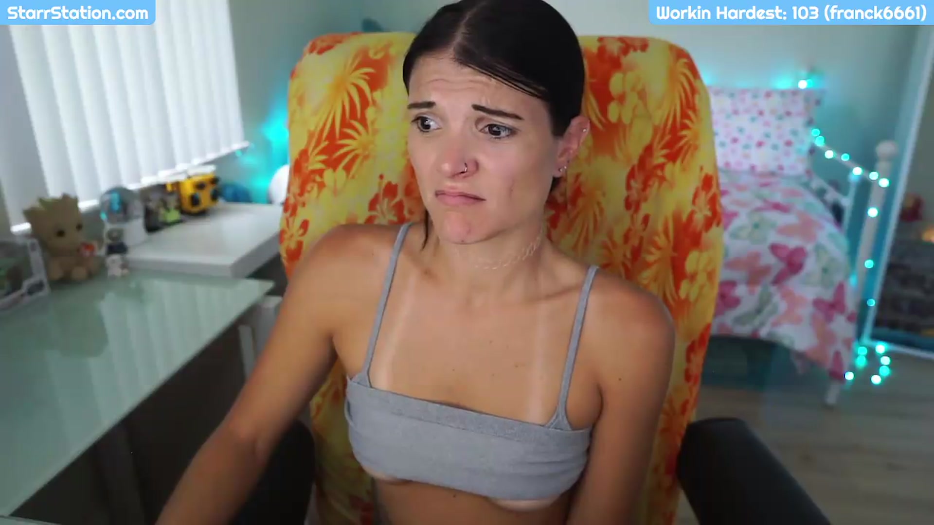 Gallery image thumbnail from LadyStarr's myfreecams stream on, 07/28/2026, 21:42 image 19 of 20