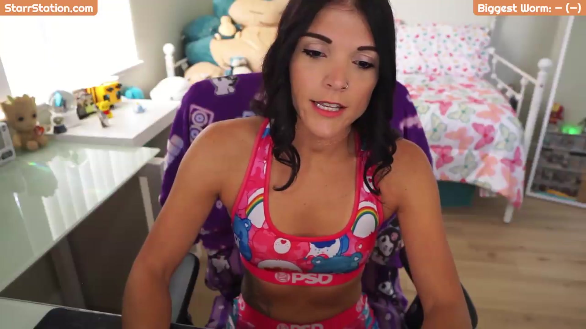 Gallery image thumbnail from LadyStarr's myfreecams stream on, 09/02/2026, 15:41 image 6 of 20