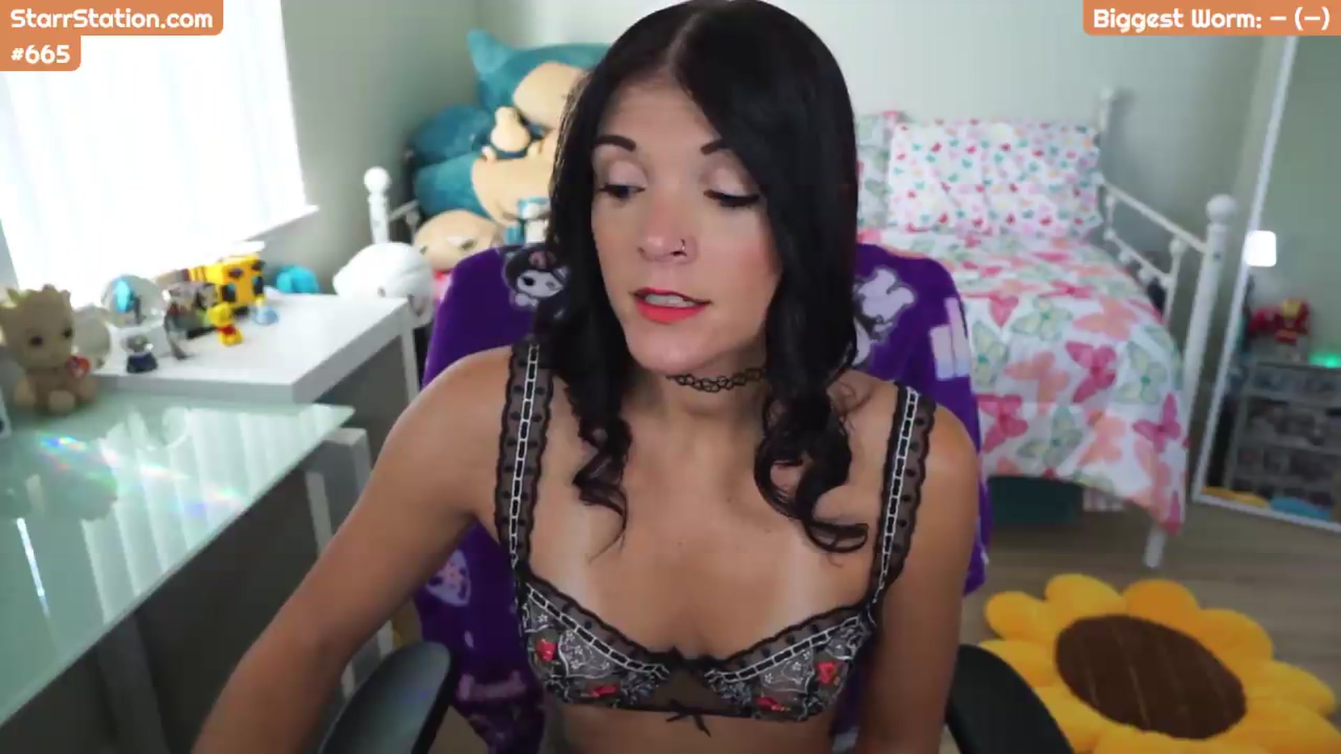 Gallery image thumbnail from LadyStarr's myfreecams stream on, 09/11/2026, 24:02 image 2 of 20