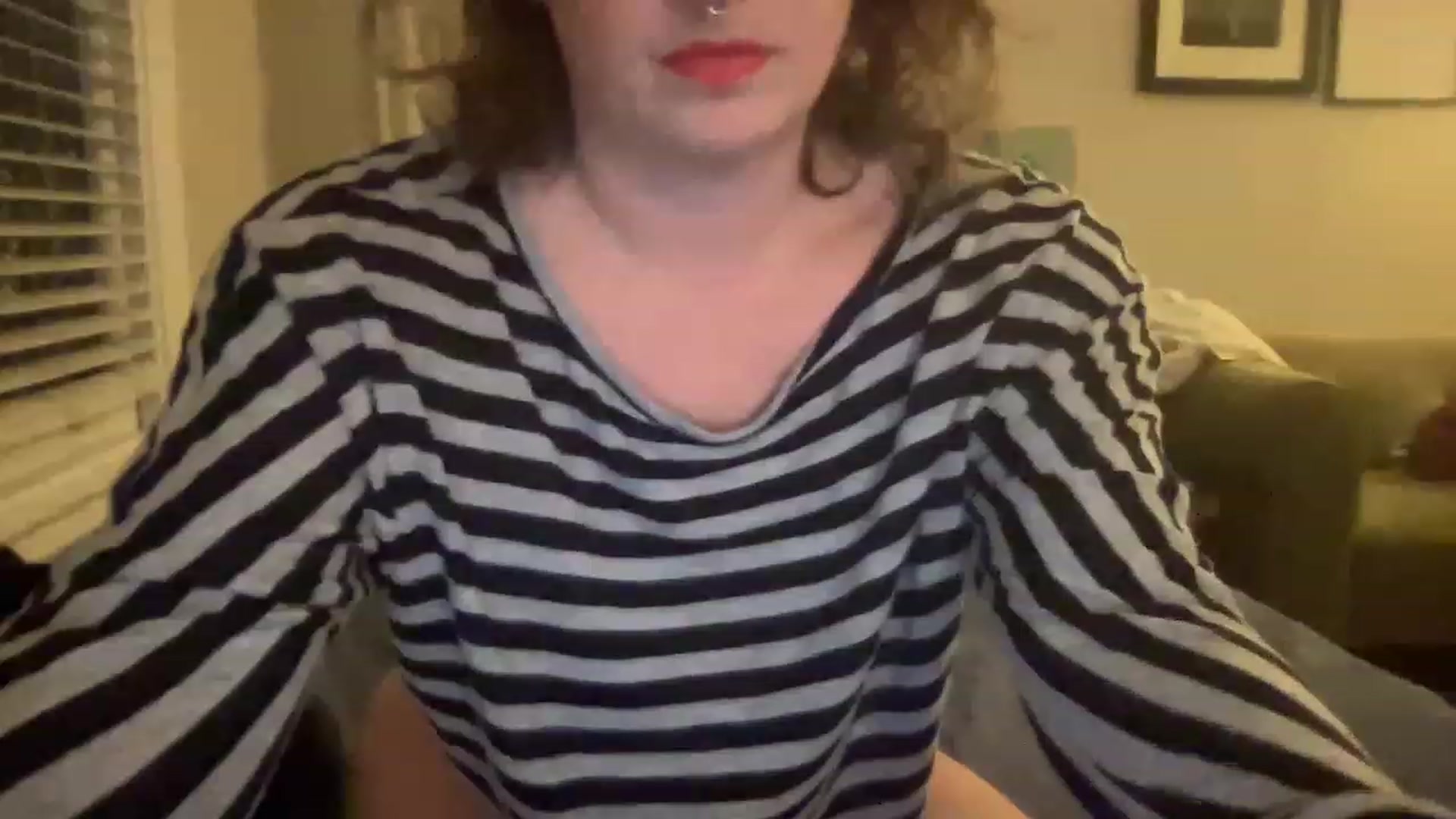 Gallery image thumbnail from LadyStarrdust's myfreecams stream on, 11/20/2022, 02:06 image 18 of 20
