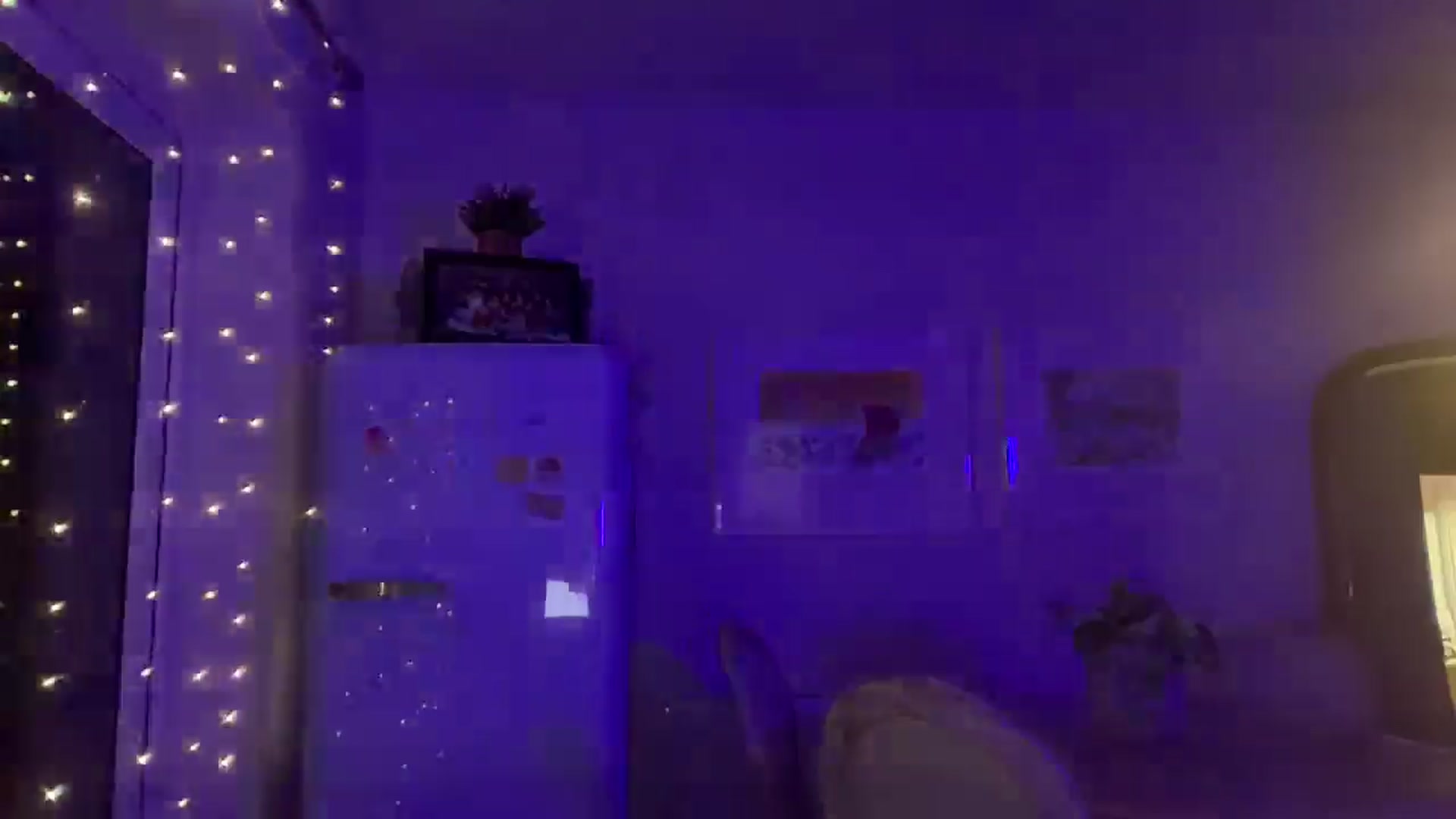 Gallery image thumbnail from LadySterling's myfreecams stream on, 11/03/2025, 22:55 image 14 of 20