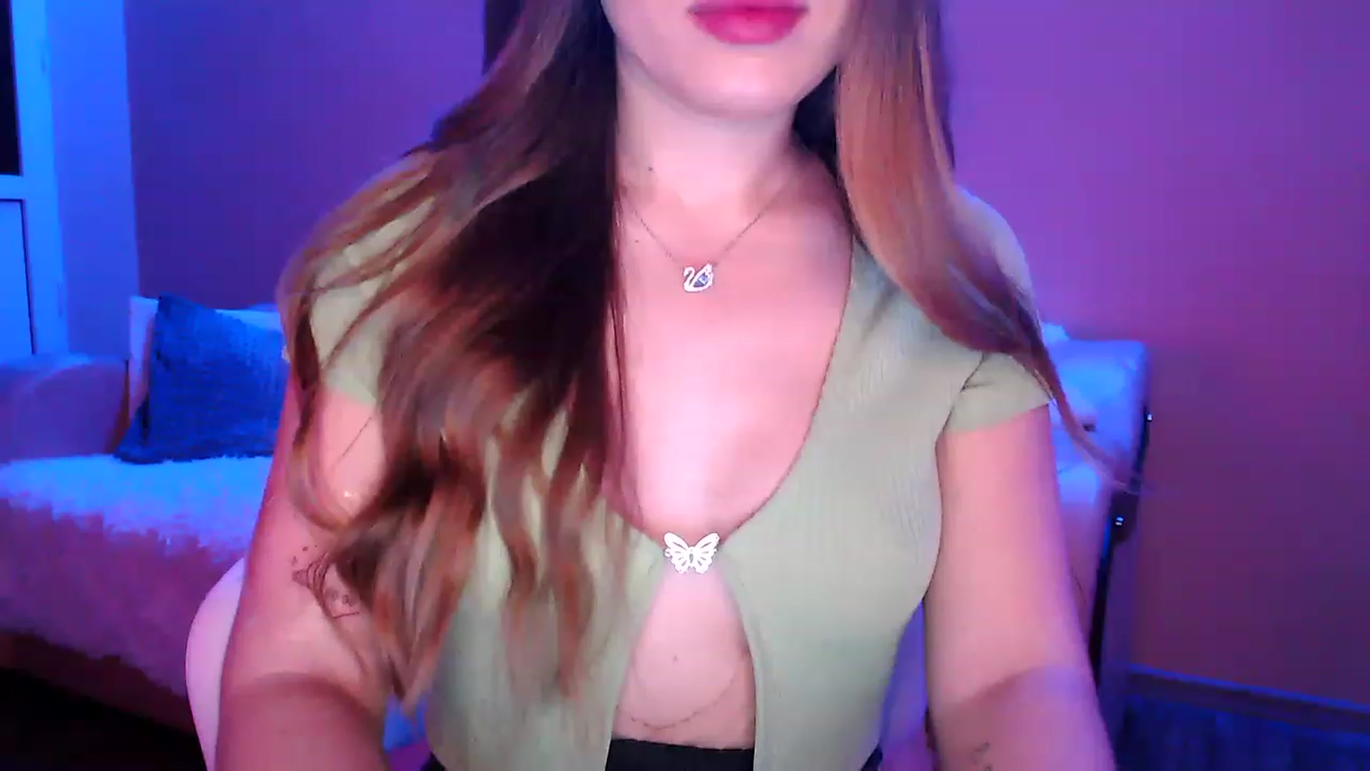 Gallery image thumbnail from LadySwan_'s myfreecams stream on, 03/25/2023, 20:12 image 14 of 20