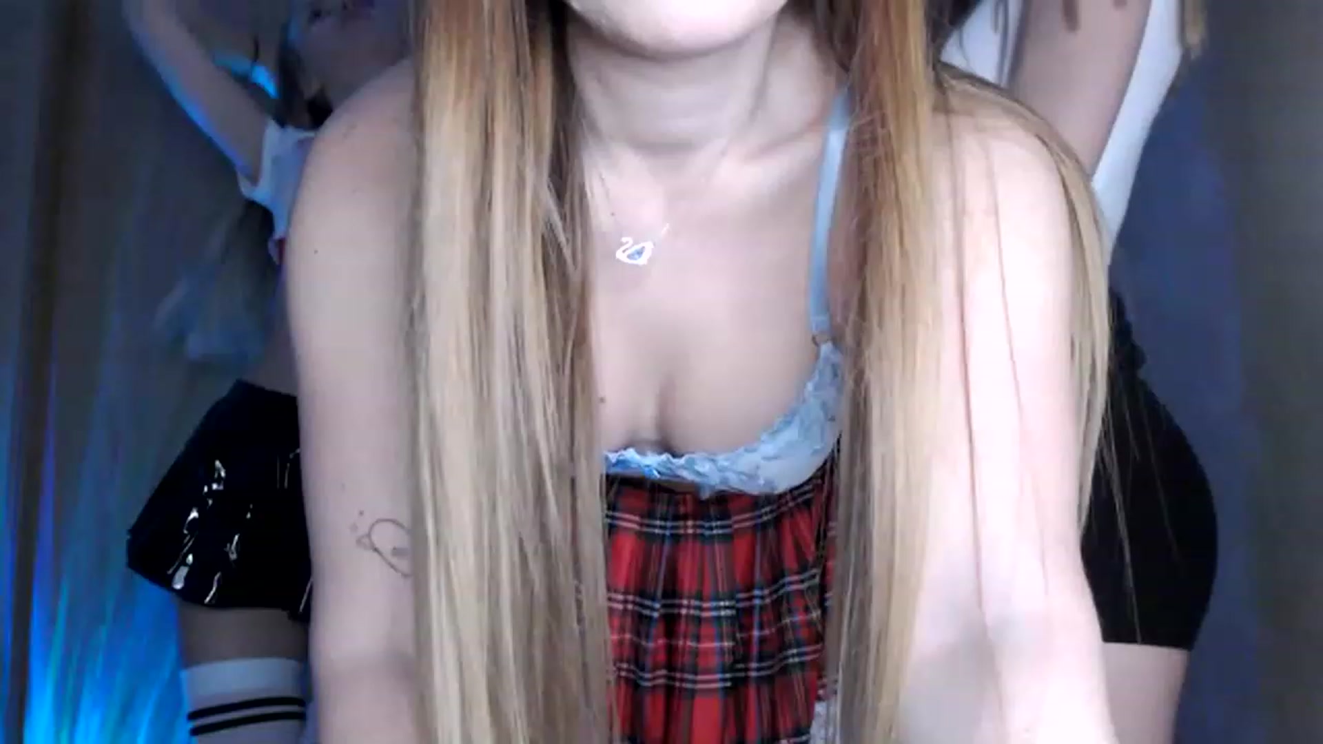 Gallery image thumbnail from LadySwan_'s myfreecams stream on, 03/28/2023, 19:02 image 11 of 20