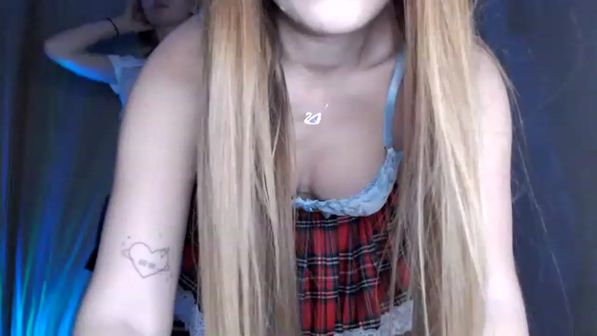 Gallery image thumbnail from LadySwan_'s myfreecams stream on, 03/28/2023, 19:02 image 10 of 20
