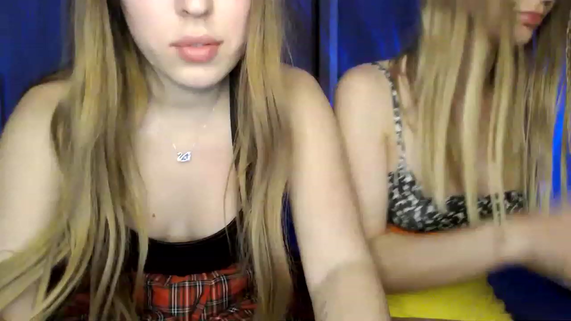 Gallery image thumbnail from LadySwan_'s myfreecams stream on, 03/29/2023, 20:49 image 13 of 20