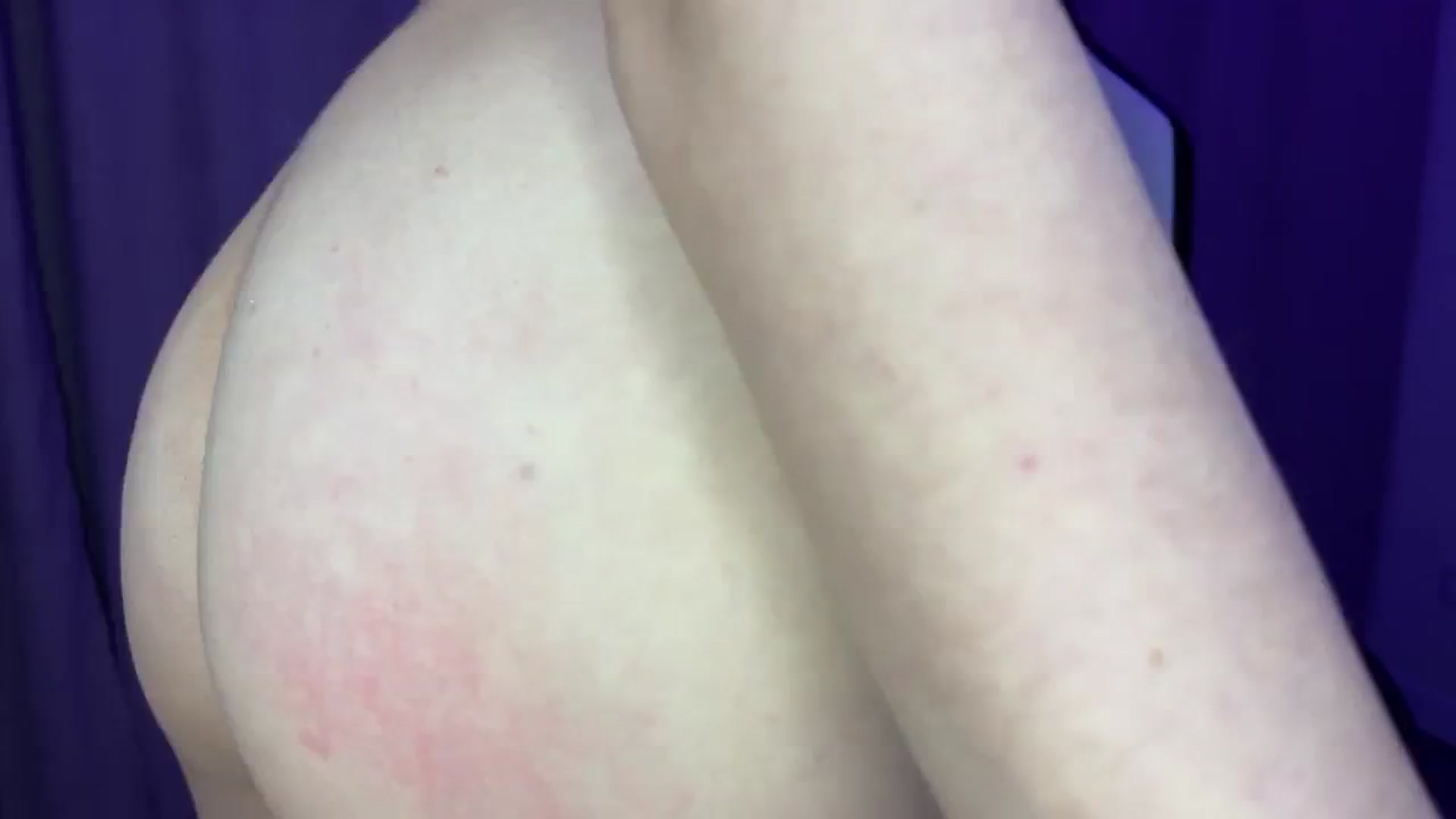 Gallery image thumbnail from Lady_Curls's myfreecams stream on, 11/26/2024, 24:27 image 7 of 20