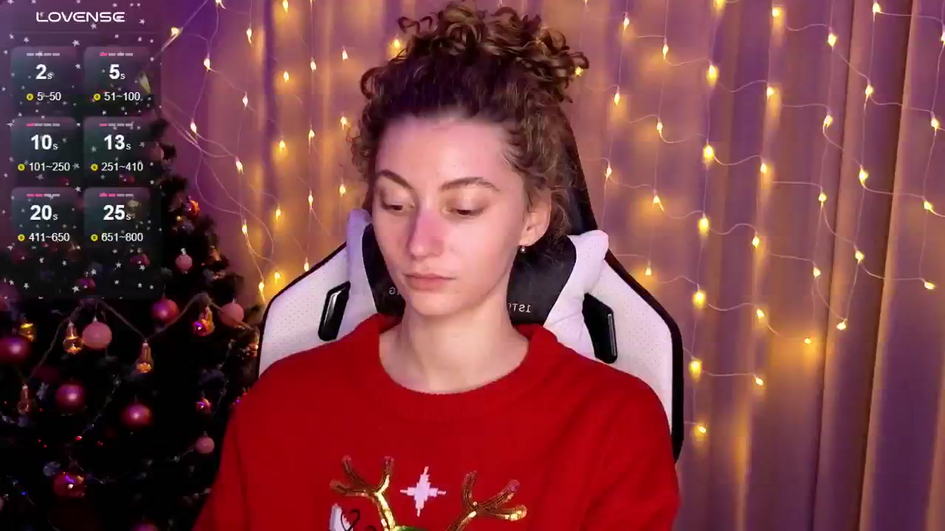 Gallery image thumbnail from Lady_Curls's myfreecams stream on, 01/01/2025, 23:43 image 4 of 20