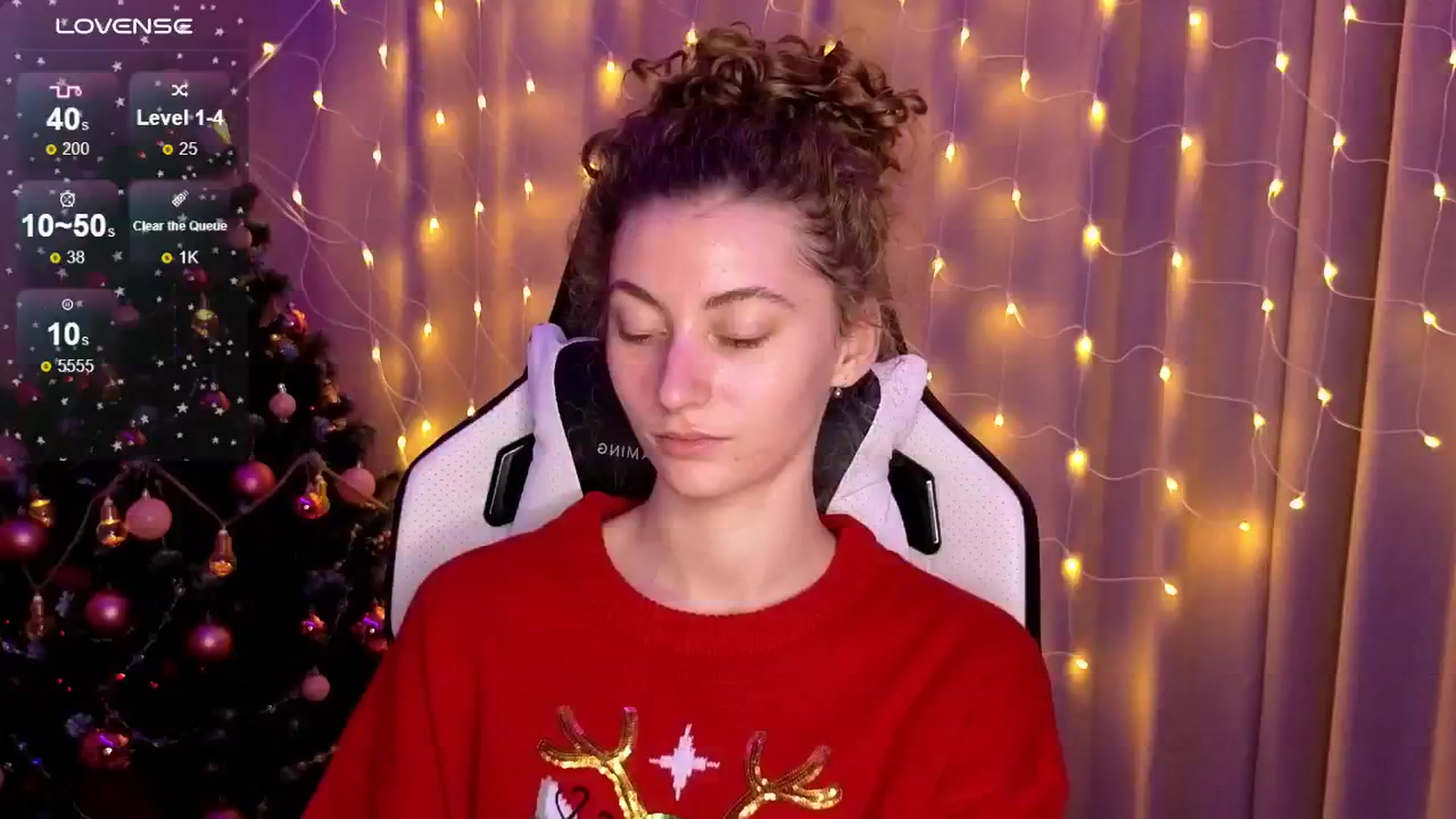 Gallery image thumbnail from Lady_Curls's myfreecams stream on, 01/01/2025, 23:43 image 17 of 20