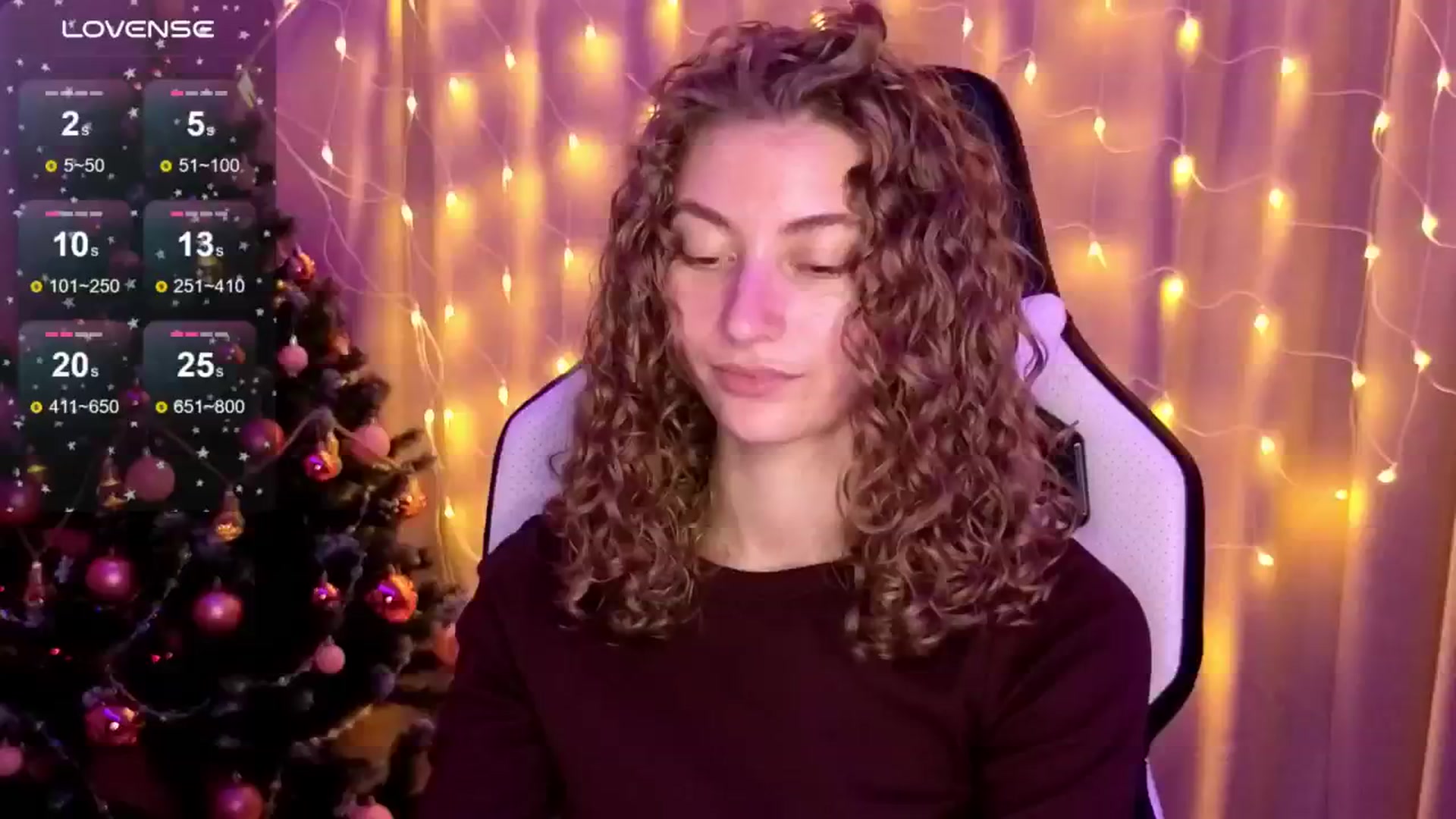 Gallery image thumbnail from Lady_Curls's myfreecams stream on, 01/06/2025, 01:59 image 11 of 20