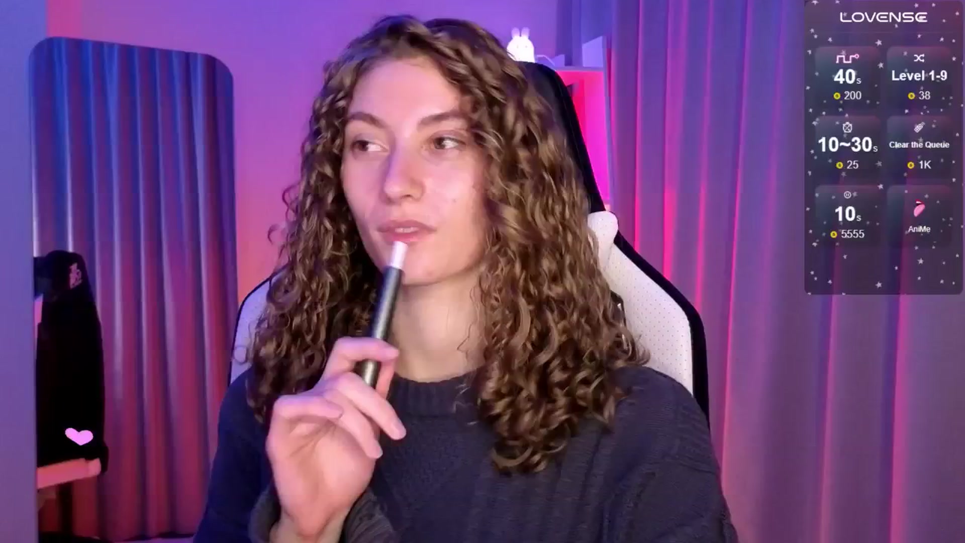 Gallery image thumbnail from Lady_Curls's myfreecams stream on, 01/27/2025, 02:57 image 19 of 20