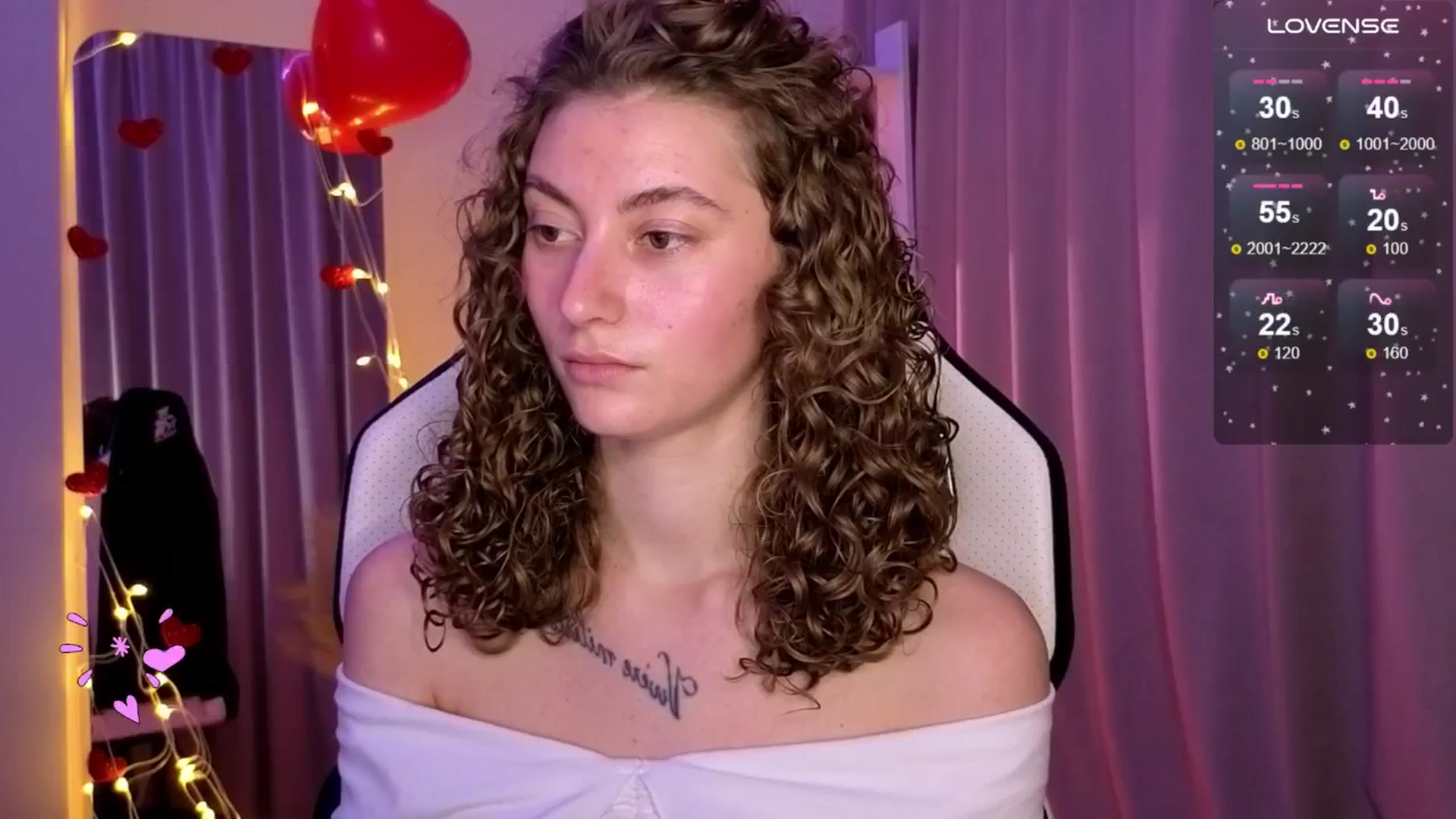 Gallery image thumbnail from Lady_Curls's myfreecams stream on, 02/18/2025, 01:53 image 6 of 20