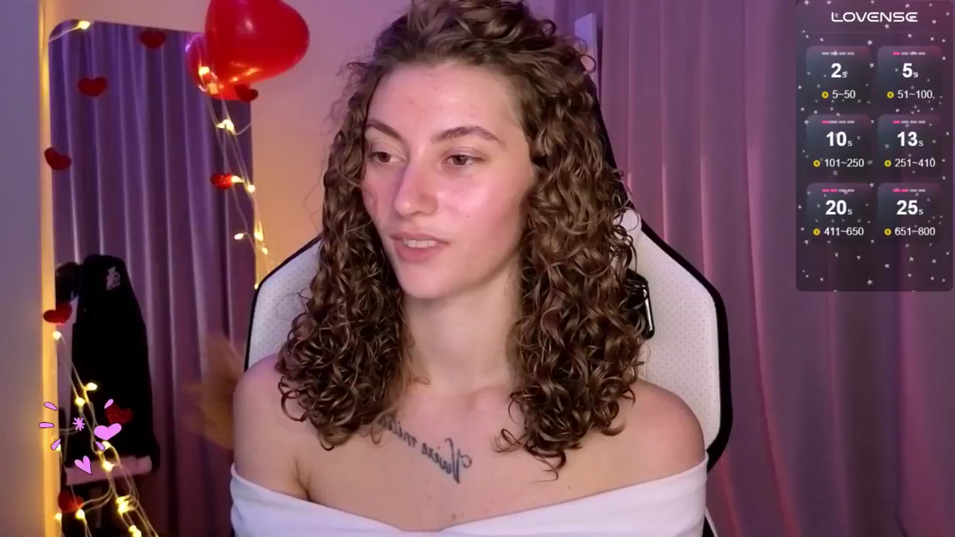 Gallery image thumbnail from Lady_Curls's myfreecams stream on, 02/18/2025, 01:53 image 10 of 20