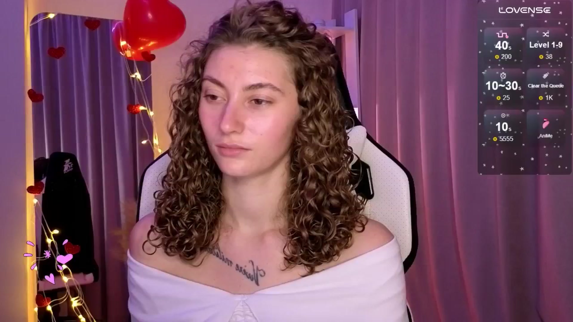 Gallery image thumbnail from Lady_Curls's myfreecams stream on, 02/18/2025, 01:53 image 14 of 20