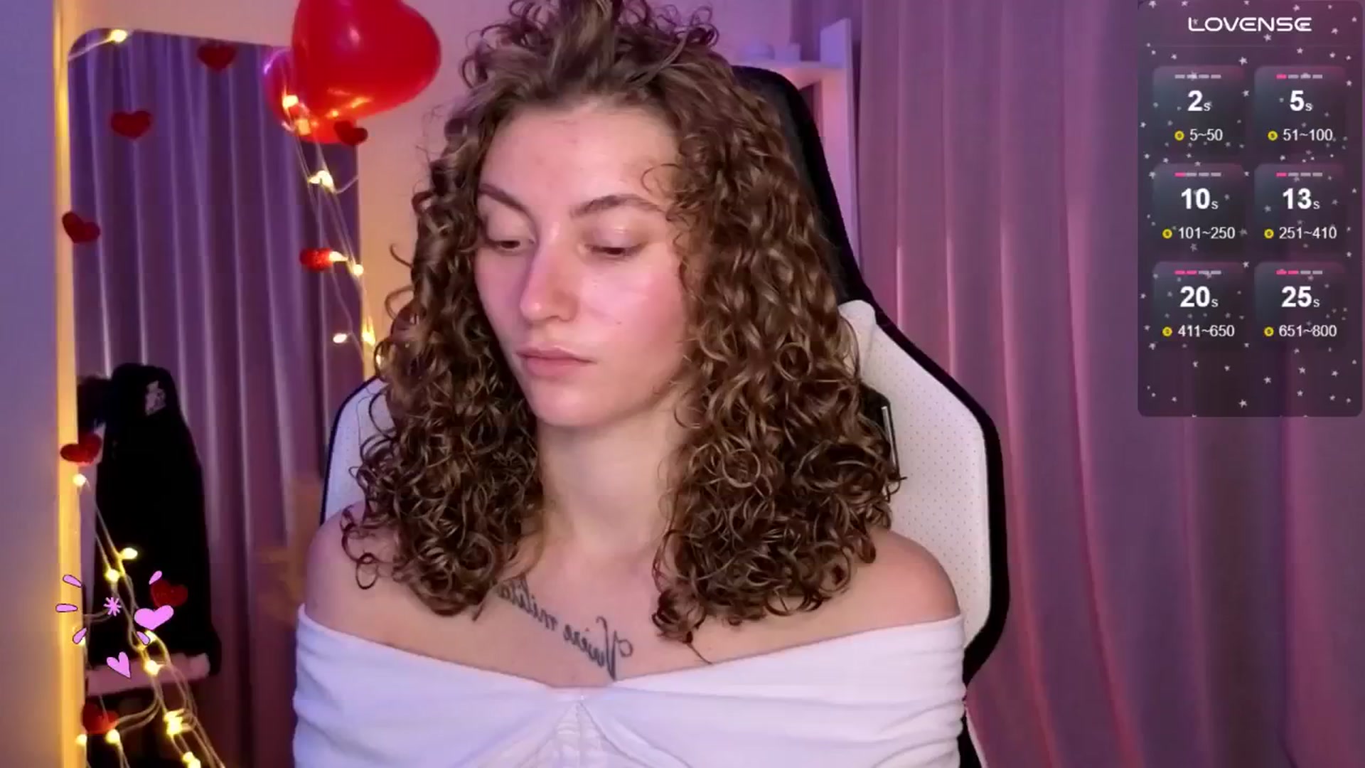 Gallery image thumbnail from Lady_Curls's myfreecams stream on, 02/18/2025, 01:53 image 1 of 20