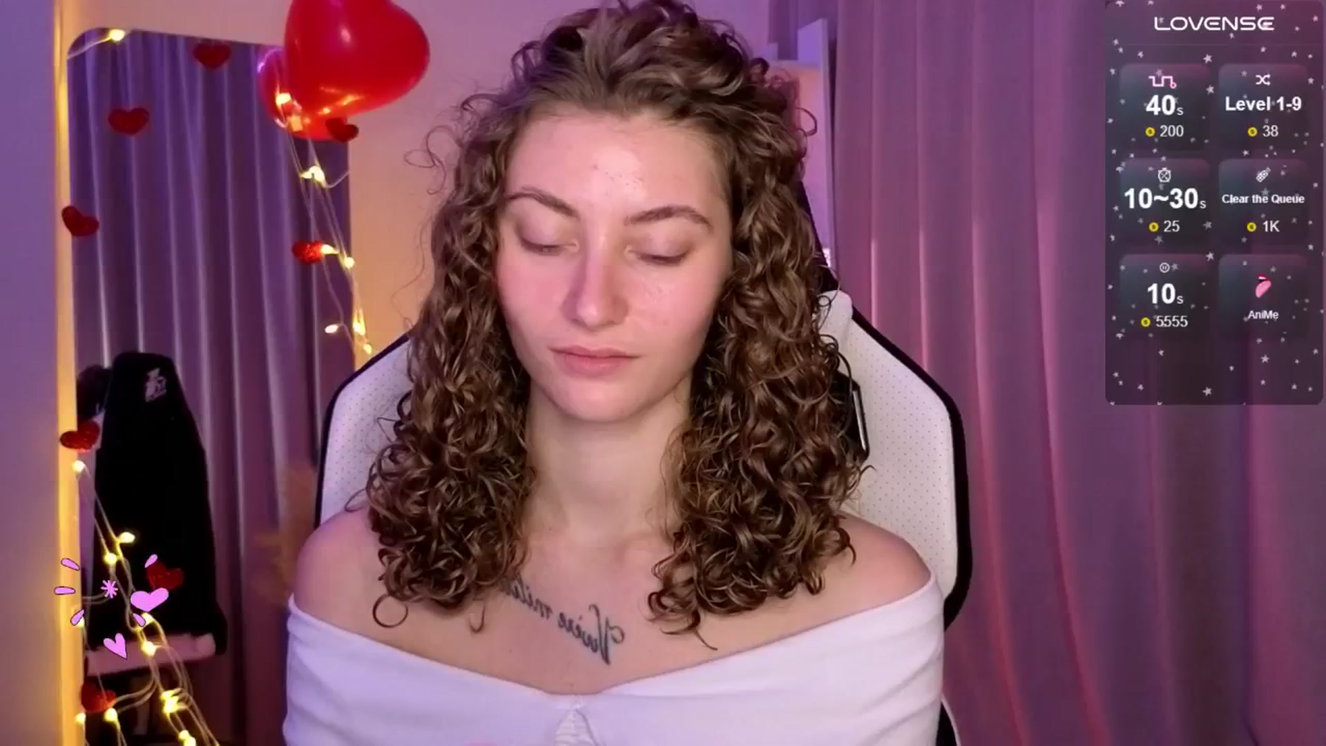 Gallery image thumbnail from Lady_Curls's myfreecams stream on, 02/18/2025, 01:53 image 17 of 20