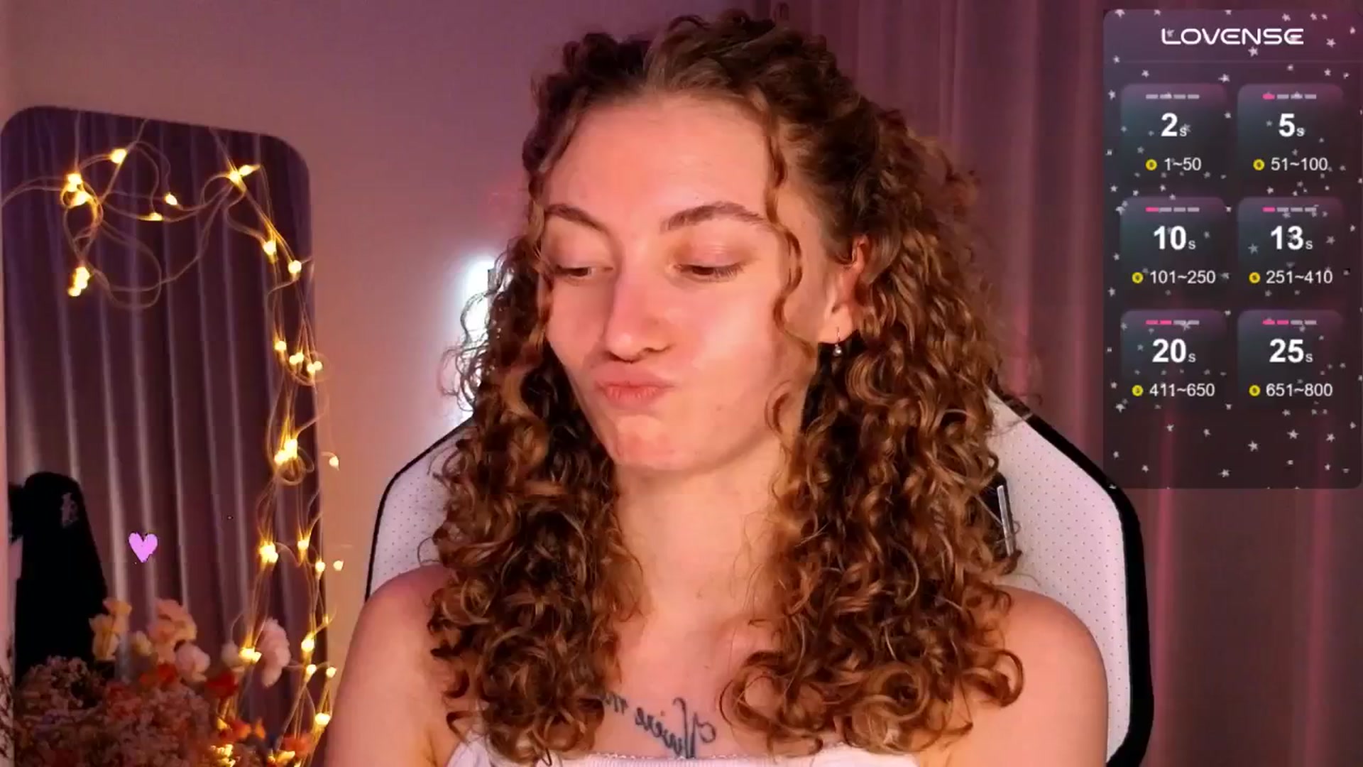 Gallery image thumbnail from Lady_Curls's myfreecams stream on, 05/19/2025, 01:58 image 18 of 20