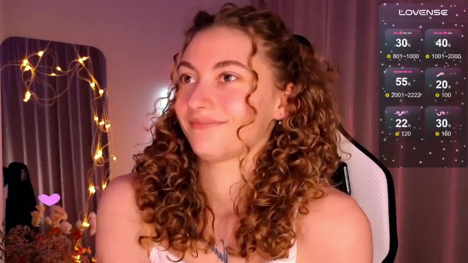 Gallery image thumbnail from Lady_Curls's myfreecams stream on, 05/19/2025, 01:58 image 16 of 20