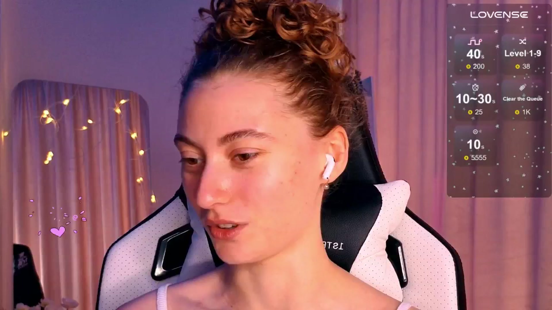 Gallery image thumbnail from Lady_Curls's myfreecams stream on, 05/25/2025, 11:46 image 5 of 20