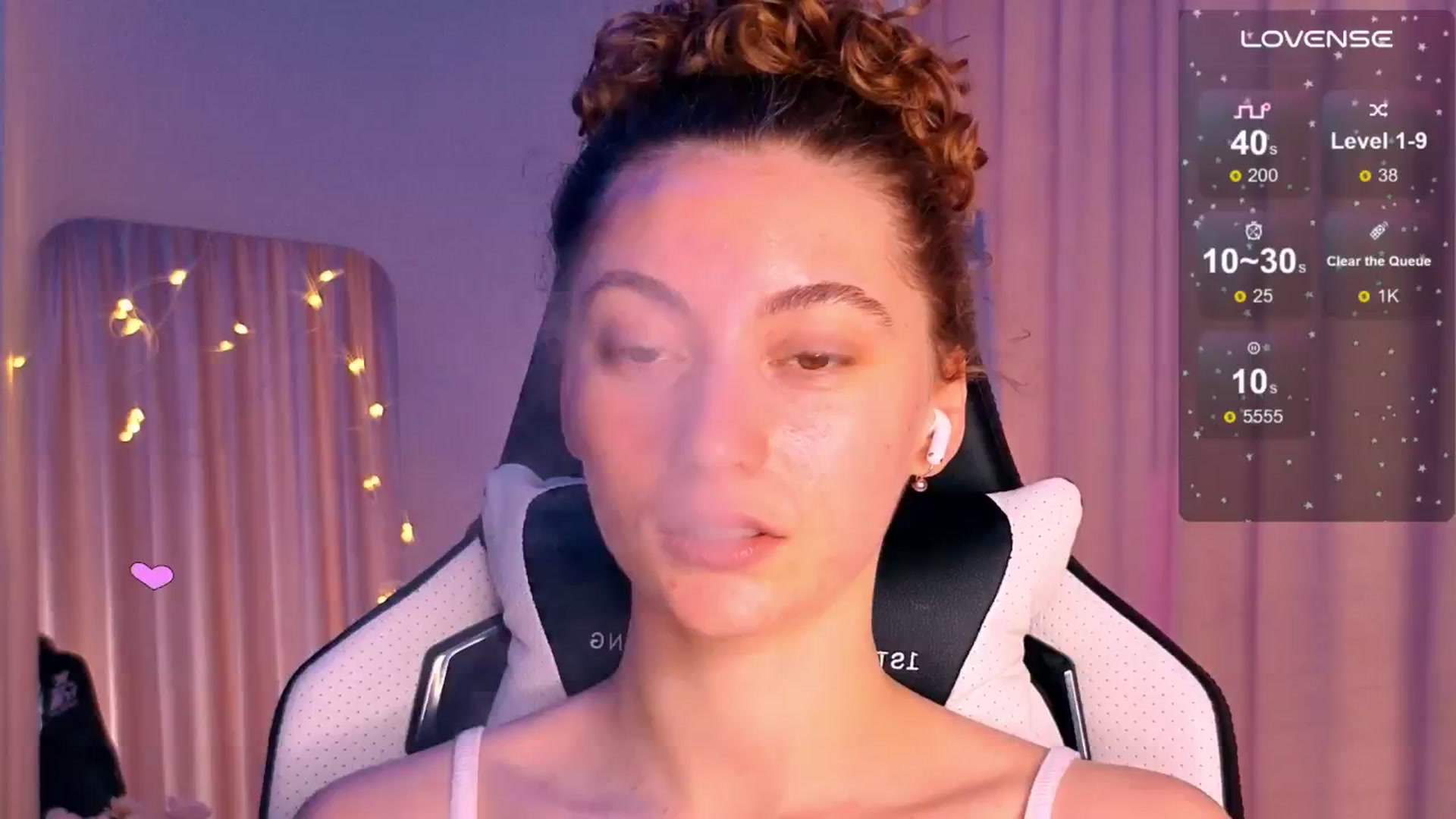 Gallery image thumbnail from Lady_Curls's myfreecams stream on, 05/25/2025, 11:46 image 18 of 20