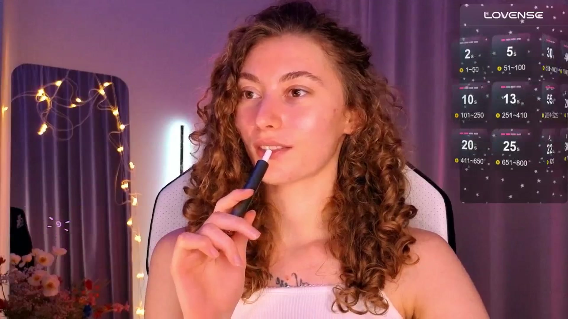Gallery image thumbnail from Lady_Curls's myfreecams stream on, 06/03/2025, 24:23 image 13 of 20