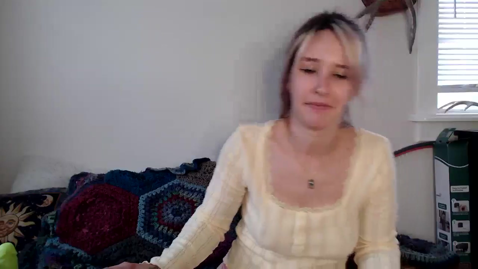 Gallery image thumbnail from Lady_Garnet22's myfreecams stream on, 01/16/2025, 19:43 image 6 of 20