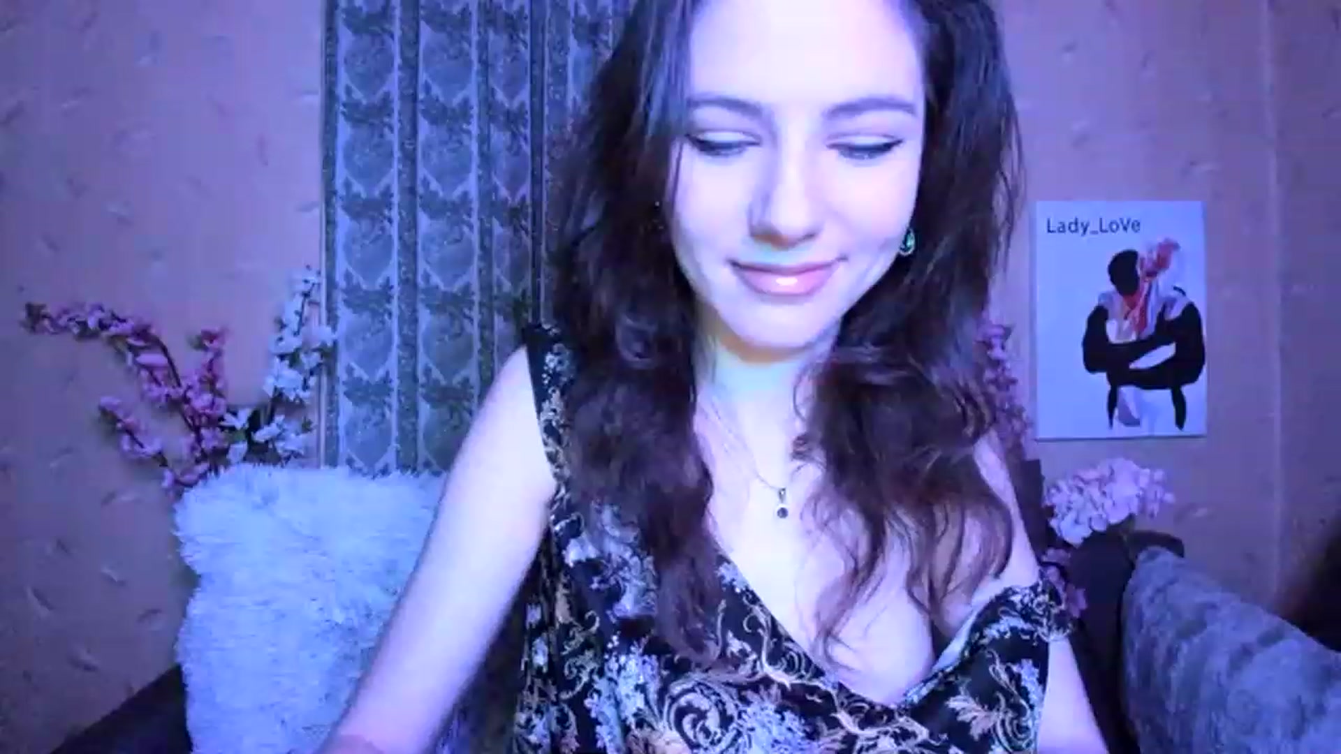 Gallery image thumbnail from Lady_LoVe7's myfreecams stream on, 12/09/2022, 03:15 image 4 of 20