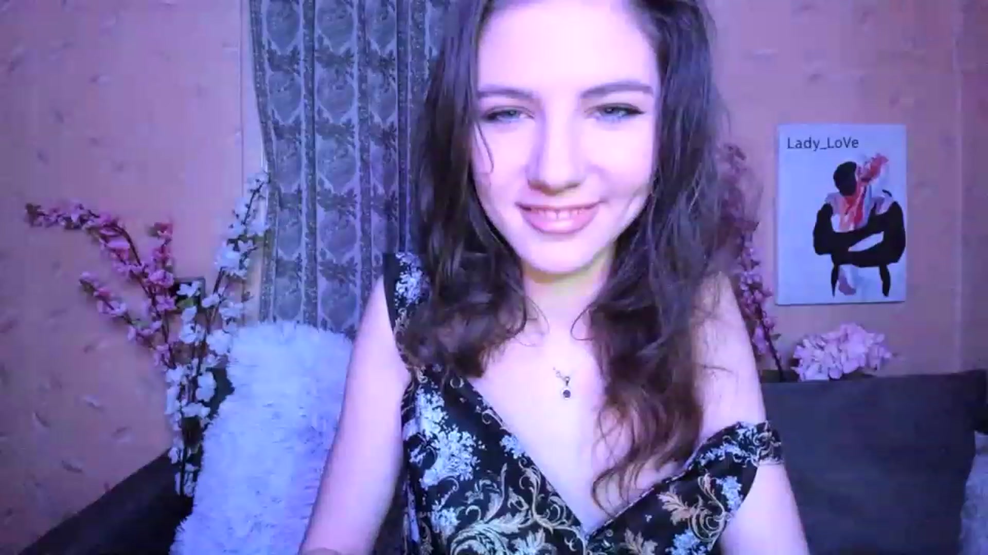 Gallery image thumbnail from Lady_LoVe7's myfreecams stream on, 12/09/2022, 03:15 image 20 of 20