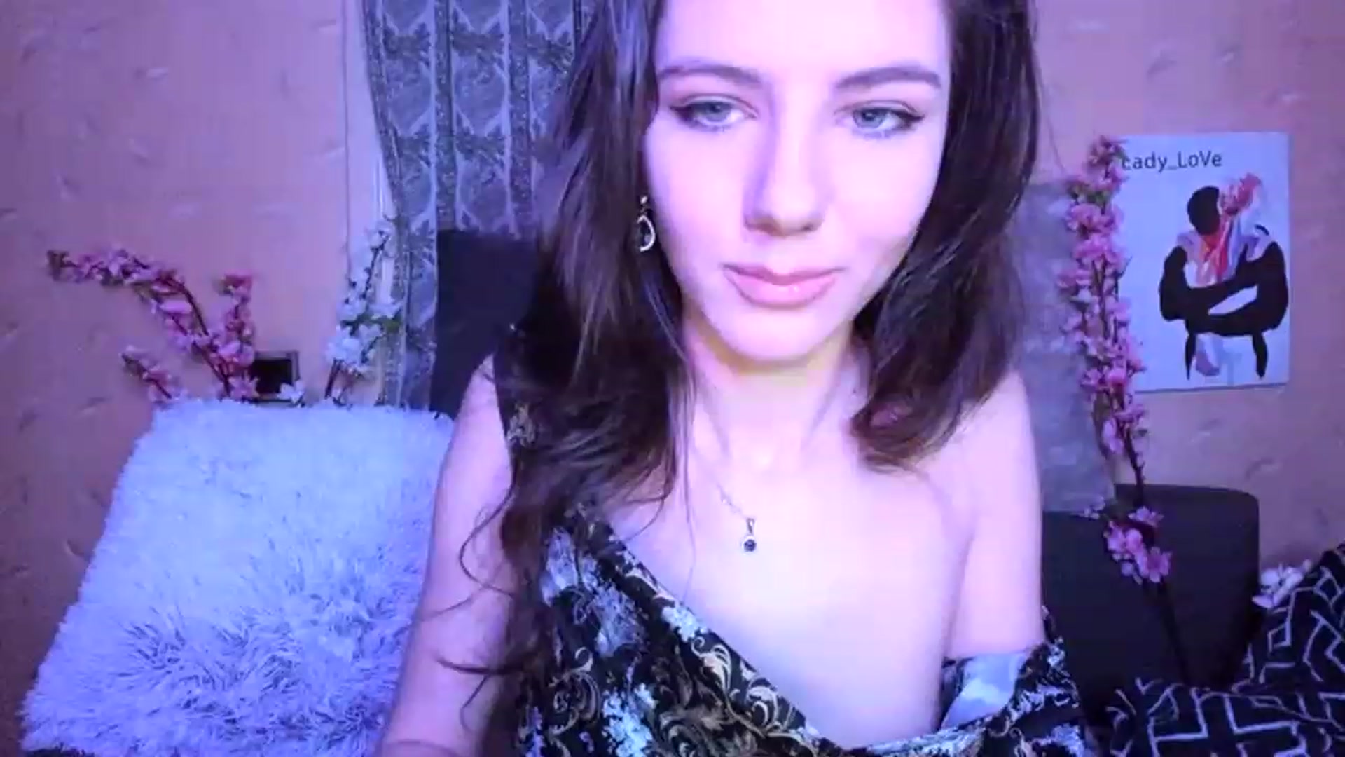 Gallery image thumbnail from Lady_LoVe7's myfreecams stream on, 12/09/2022, 06:16 image 7 of 20