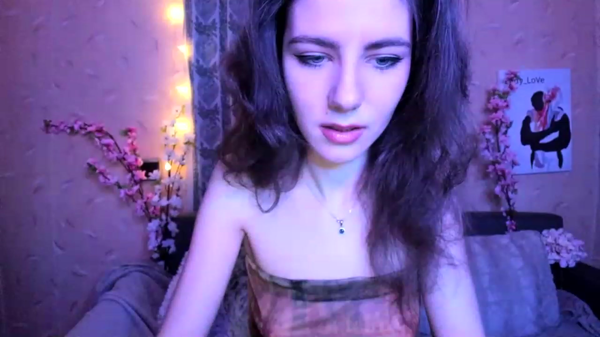 Gallery image thumbnail from Lady_LoVe7's myfreecams stream on, 12/15/2022, 14:17 image 11 of 20