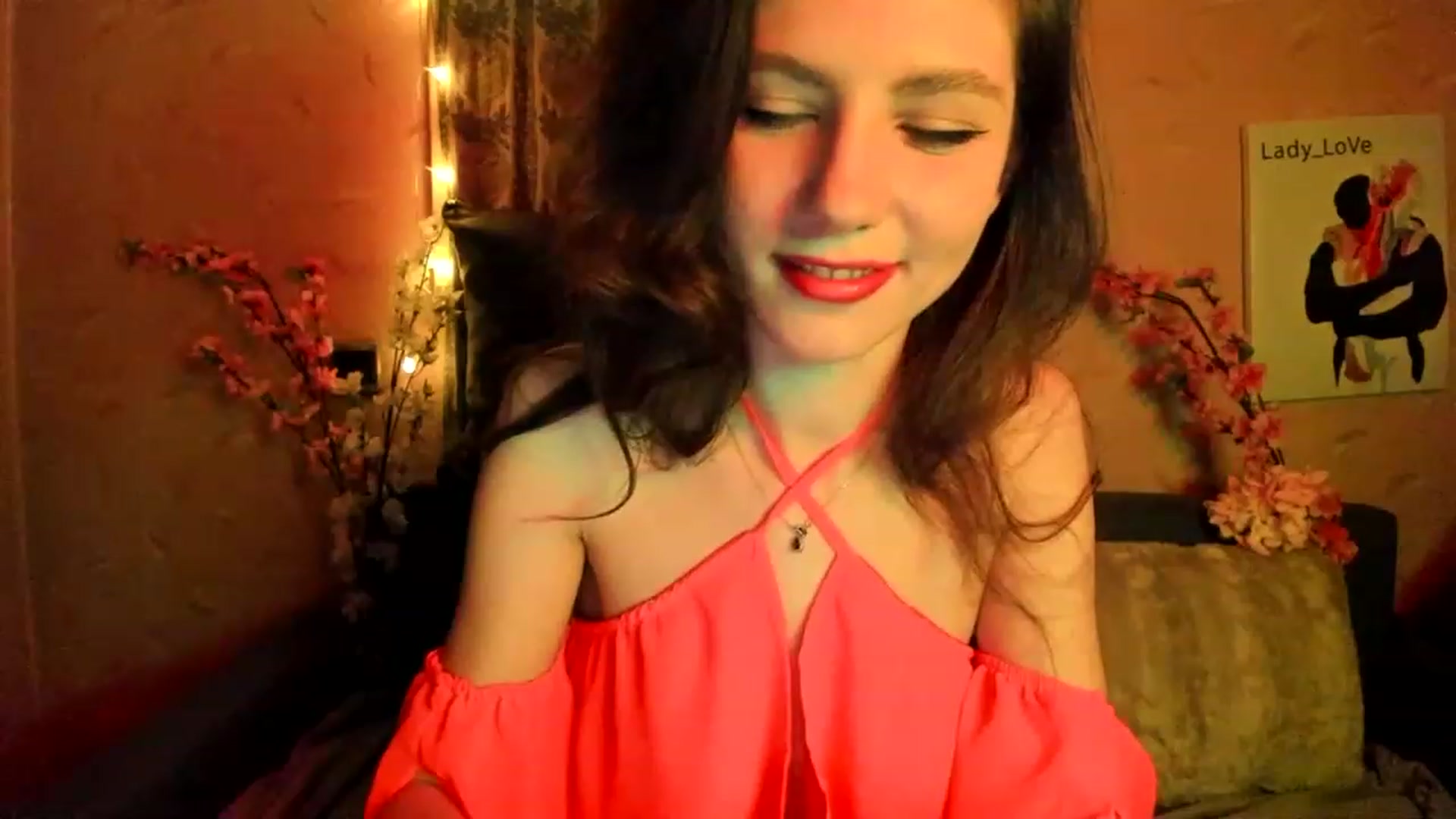 Gallery image thumbnail from Lady_LoVe7's myfreecams stream on, 12/18/2022, 01:53 image 5 of 20