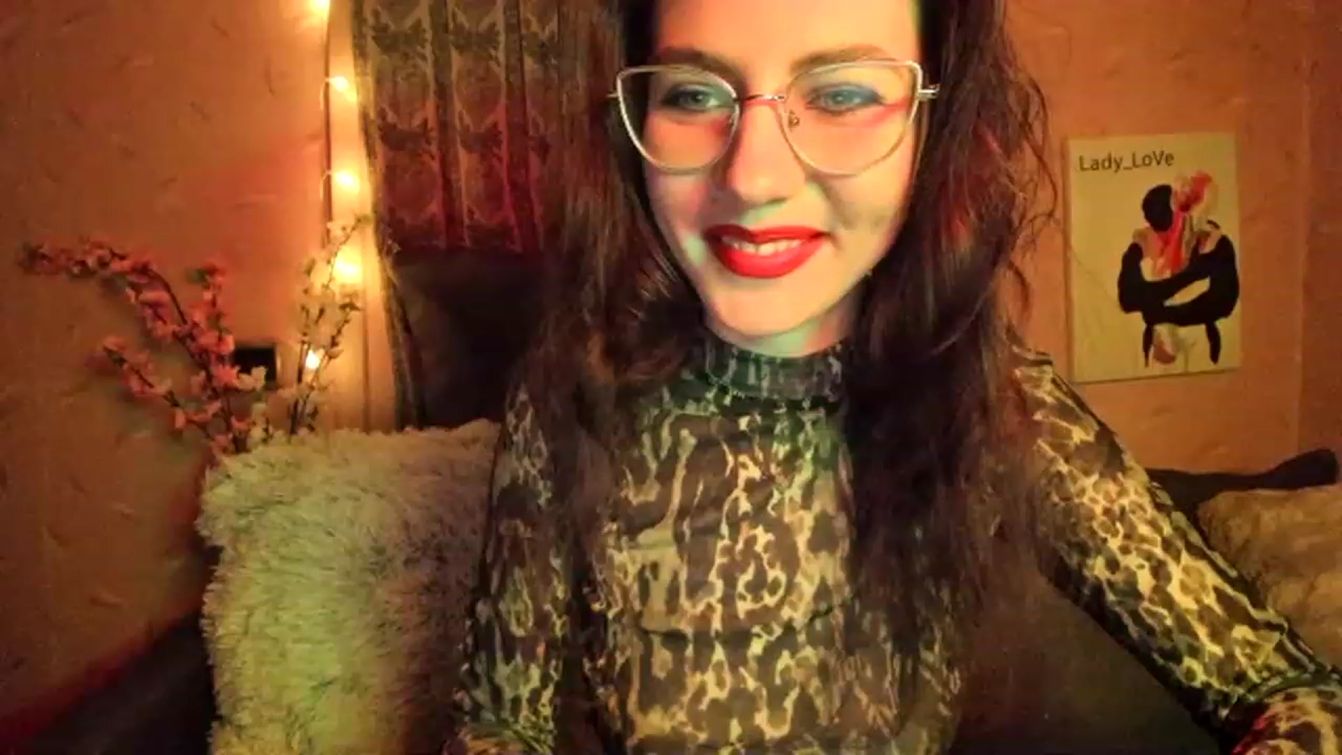 Gallery image thumbnail from Lady_LoVe7's myfreecams stream on, 12/21/2022, 03:46 image 9 of 20