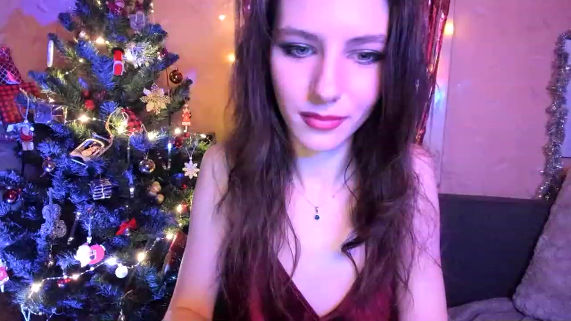 Gallery image thumbnail from Lady_LoVe7's myfreecams stream on, 12/25/2022, 06:21 image 3 of 20