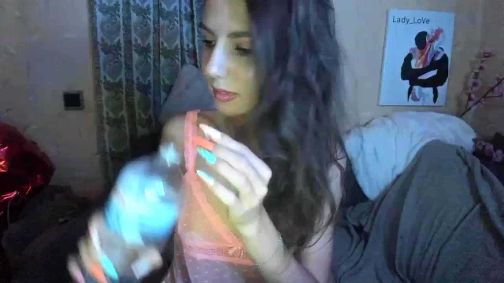 Gallery image thumbnail from Lady_LoVe7's myfreecams stream on, 09/15/2023, 06:48 image 1 of 20
