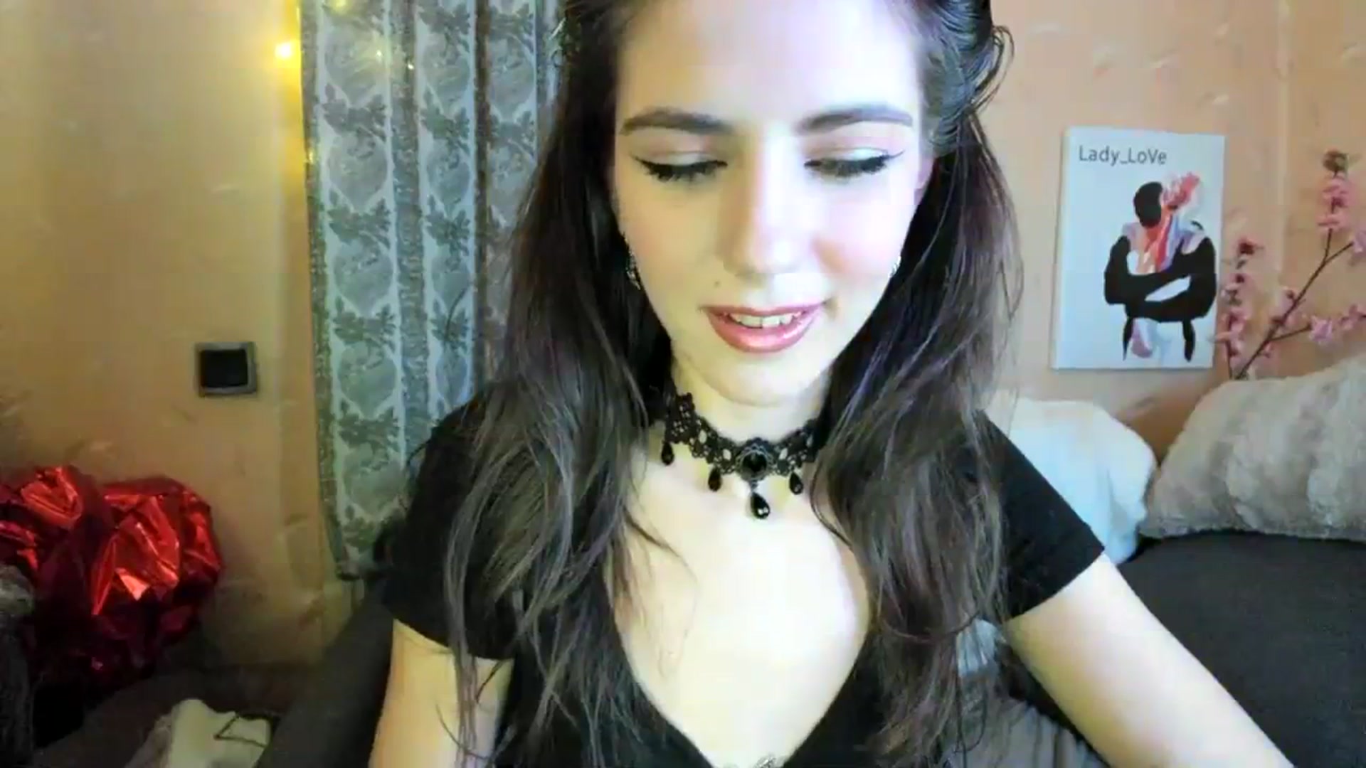 Gallery image thumbnail from Lady_LoVe7's myfreecams stream on, 10/06/2023, 05:41 image 6 of 20