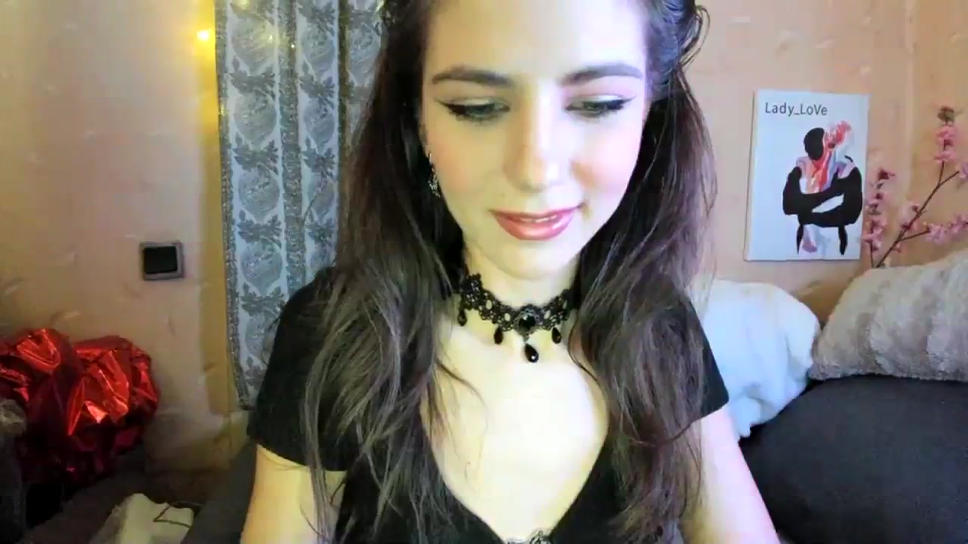 Gallery image thumbnail from Lady_LoVe7's myfreecams stream on, 10/06/2023, 05:41 image 7 of 20