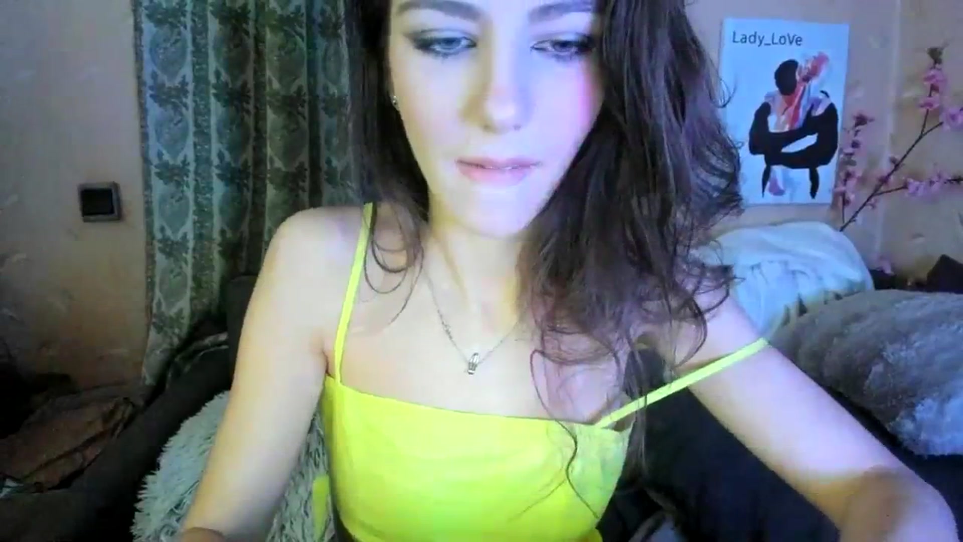 Gallery image thumbnail from Lady_LoVe7's myfreecams stream on, 10/16/2023, 05:31 image 16 of 20
