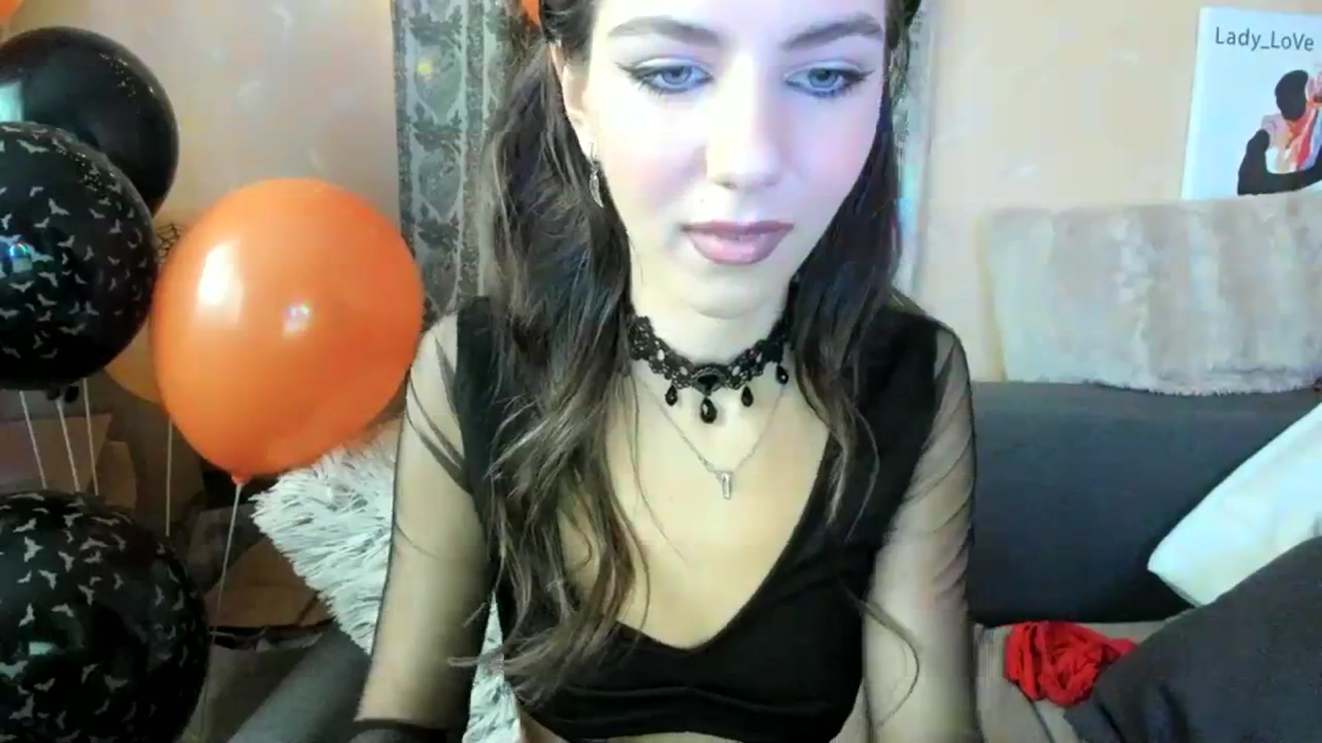 Gallery image thumbnail from Lady_LoVe7's myfreecams stream on, 10/31/2023, 07:06 image 11 of 20