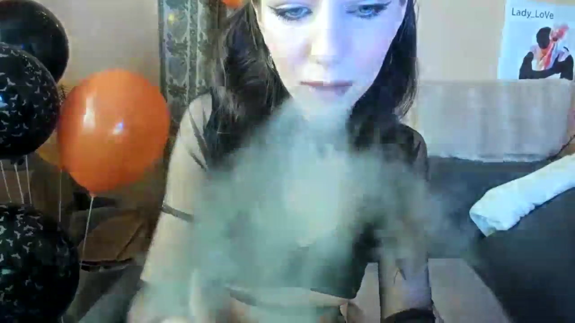 Gallery image thumbnail from Lady_LoVe7's myfreecams stream on, 10/31/2023, 07:06 image 2 of 20